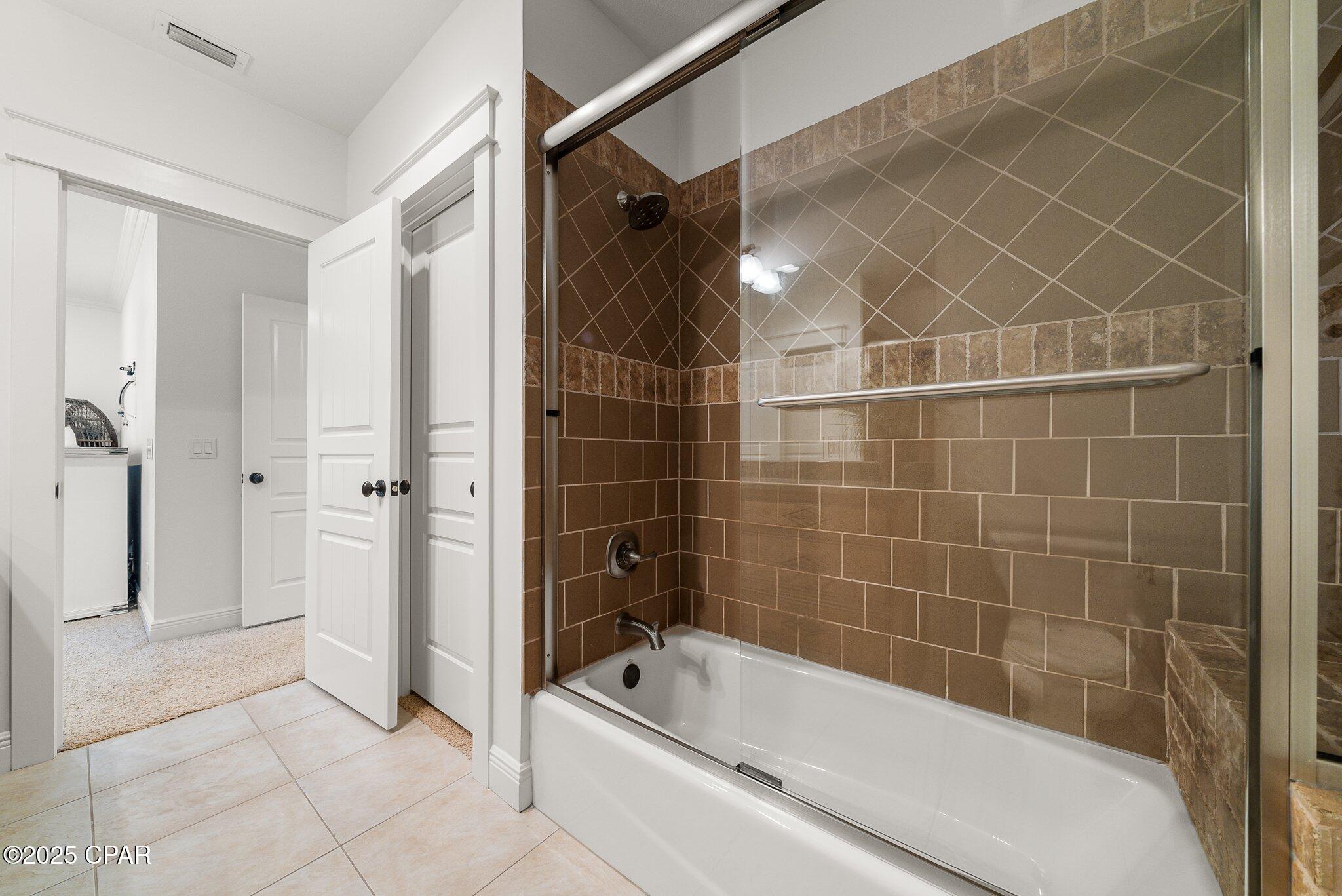 Listing photo id 71 for 2601 Highway 20