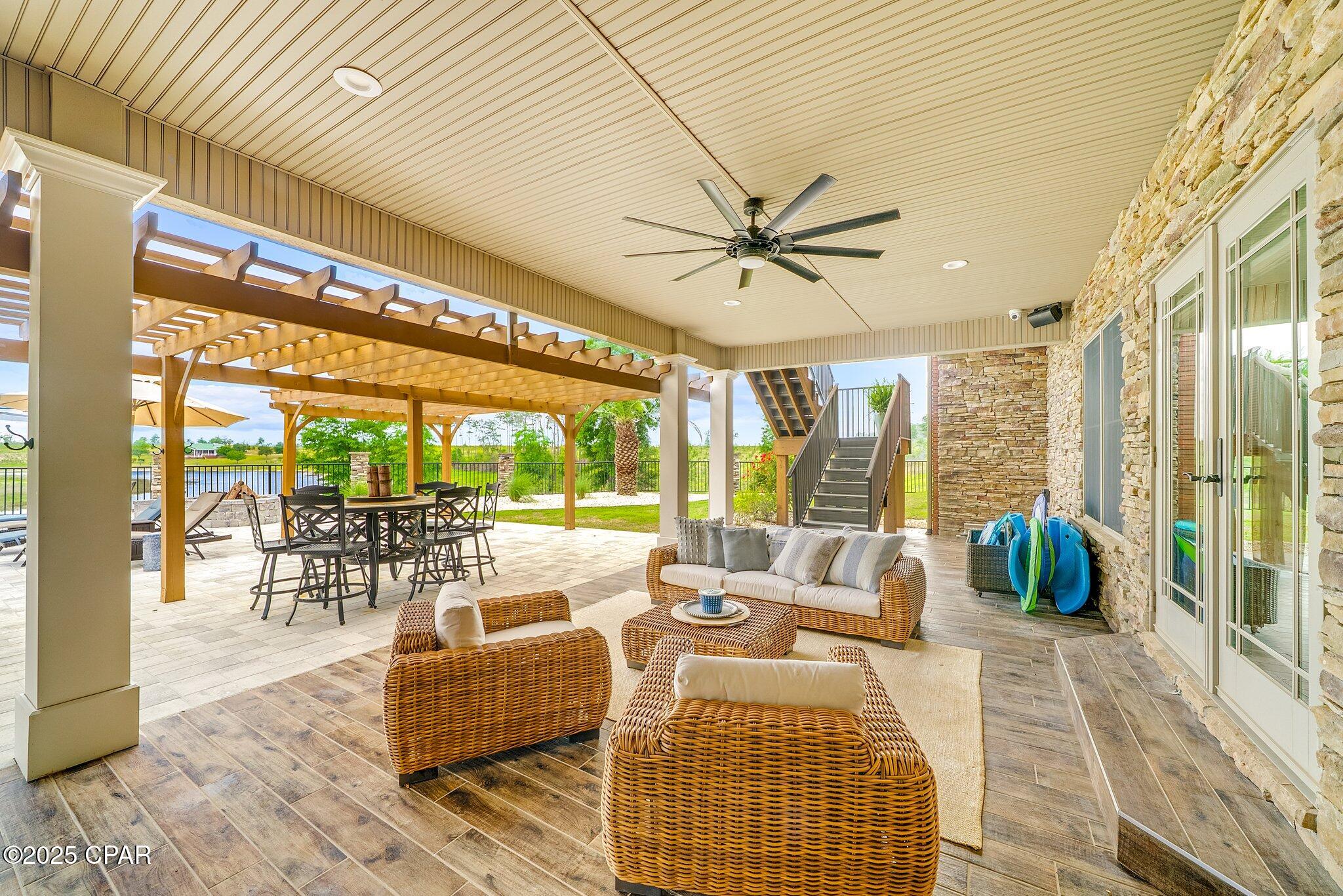 Listing photo id 78 for 2601 Highway 20