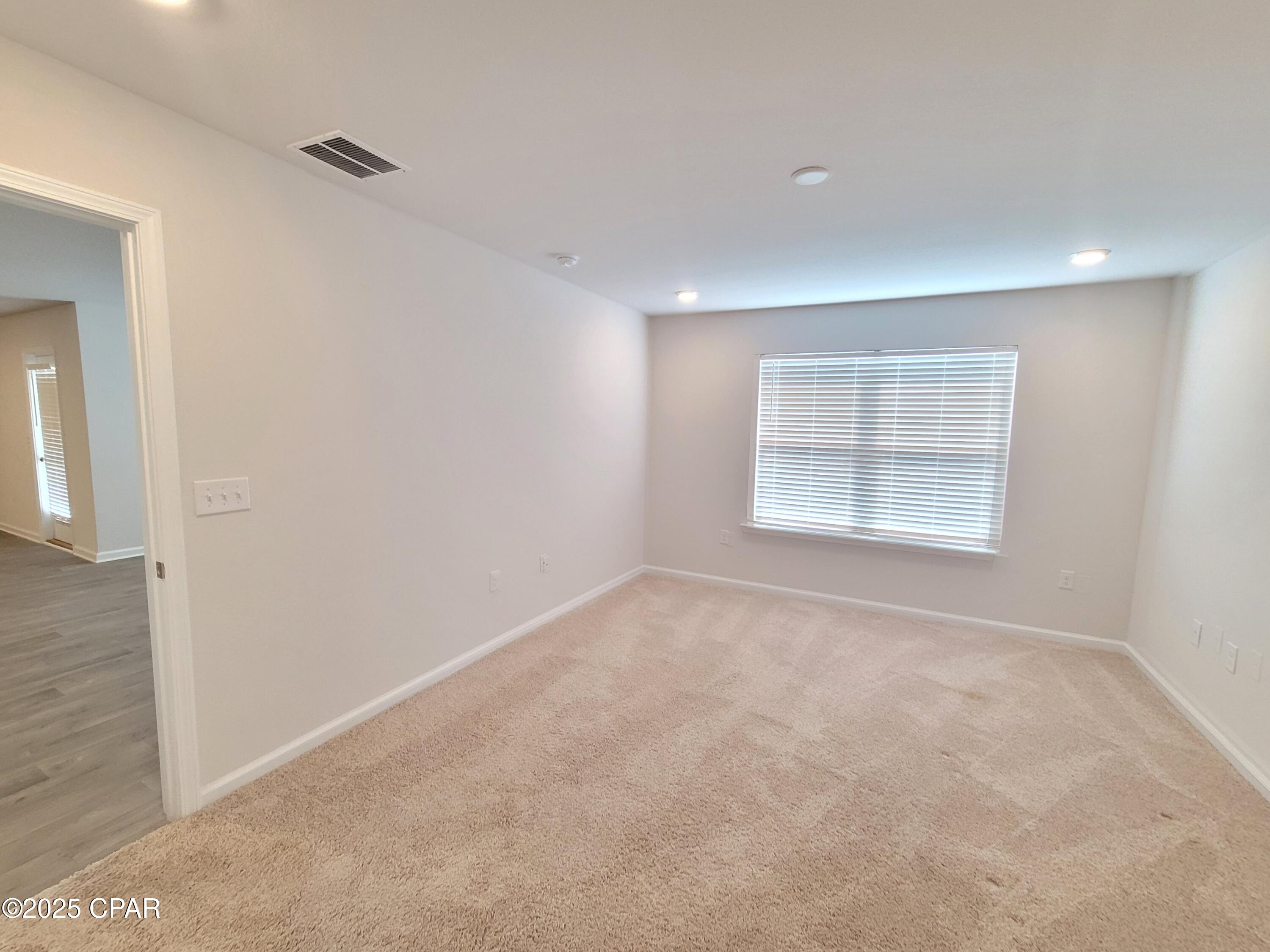 1rtc01j5zlbjyfjuzrm5gyauafwlqgff5fq71nvdza4