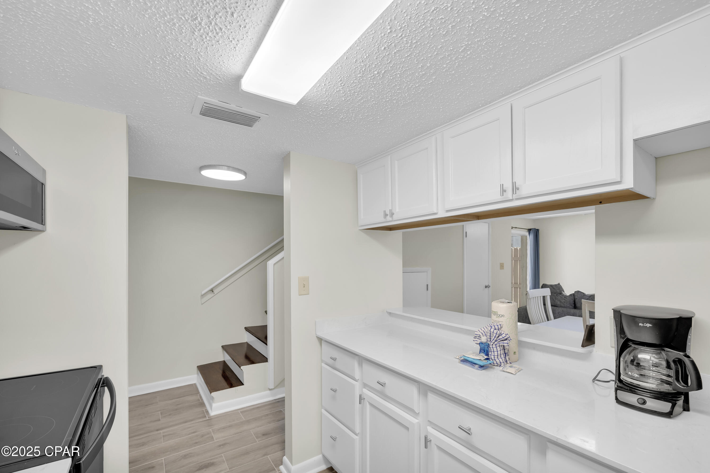 4jrspkf5a V6ahdd Id1zemmz8j_0onuxpethxvwtam