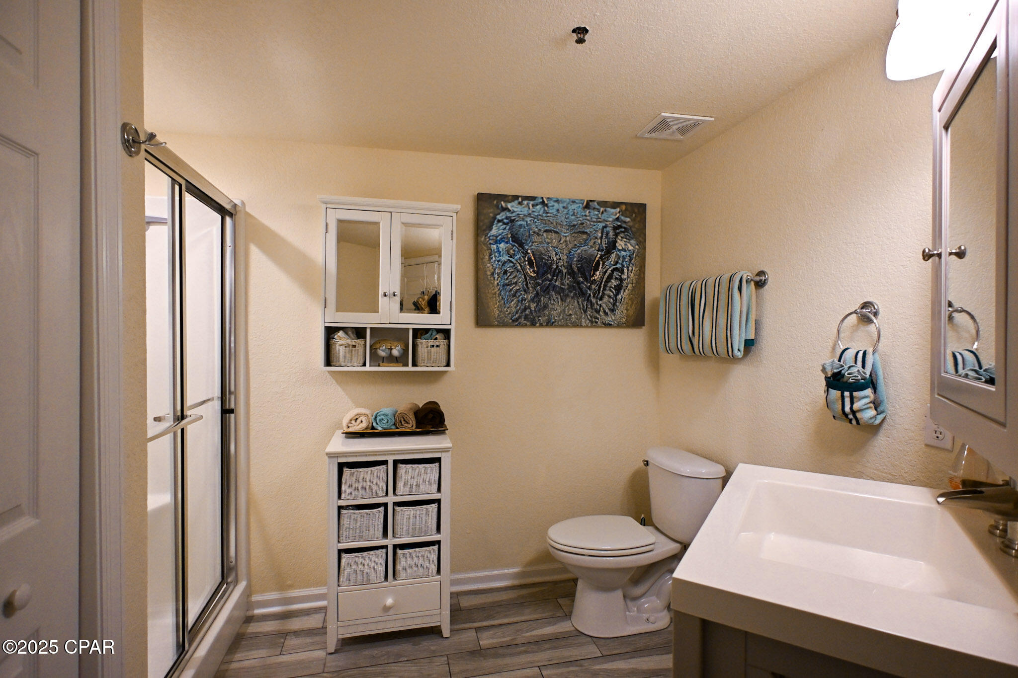 6atxlbecbekg3mz4r5rf1vdjwl27rt3i5gy8dqgzqik