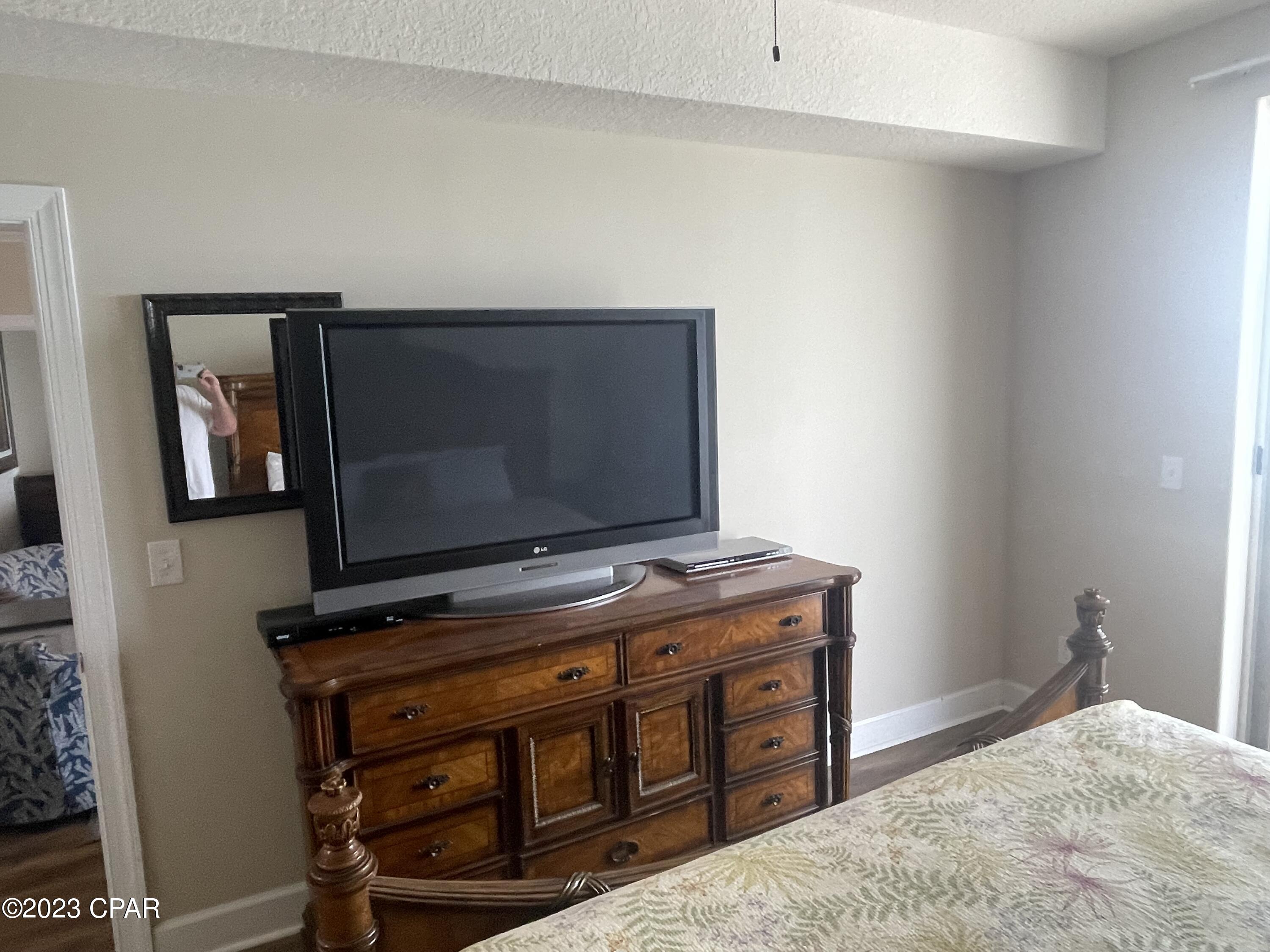 Um4nlij2t0zyqavr93htqtp91xeet8ll6_x6_a2a79m