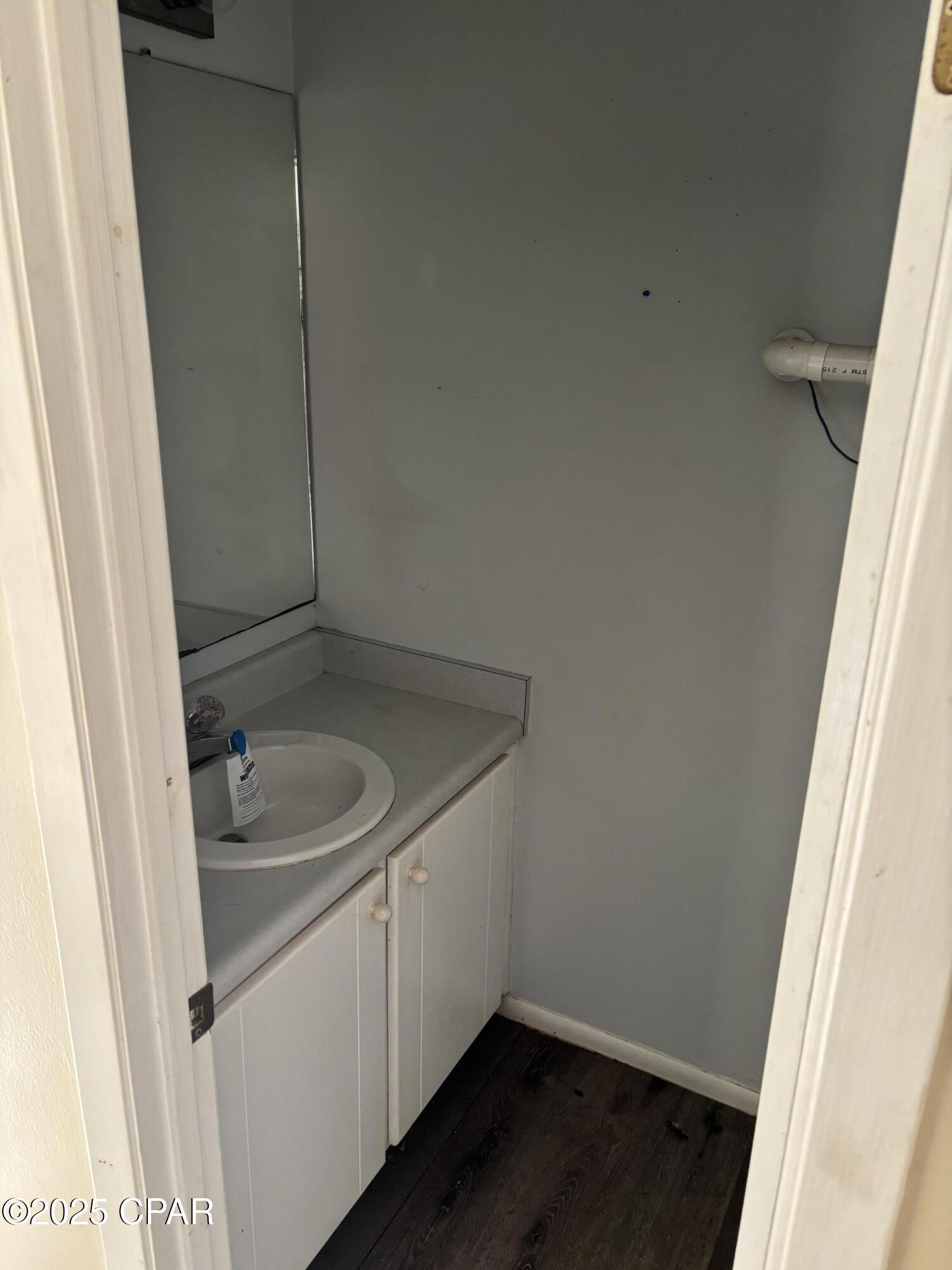 0v2zepm4qqeffsf6uf1zr Iqxncir7bllsnwan1vakw