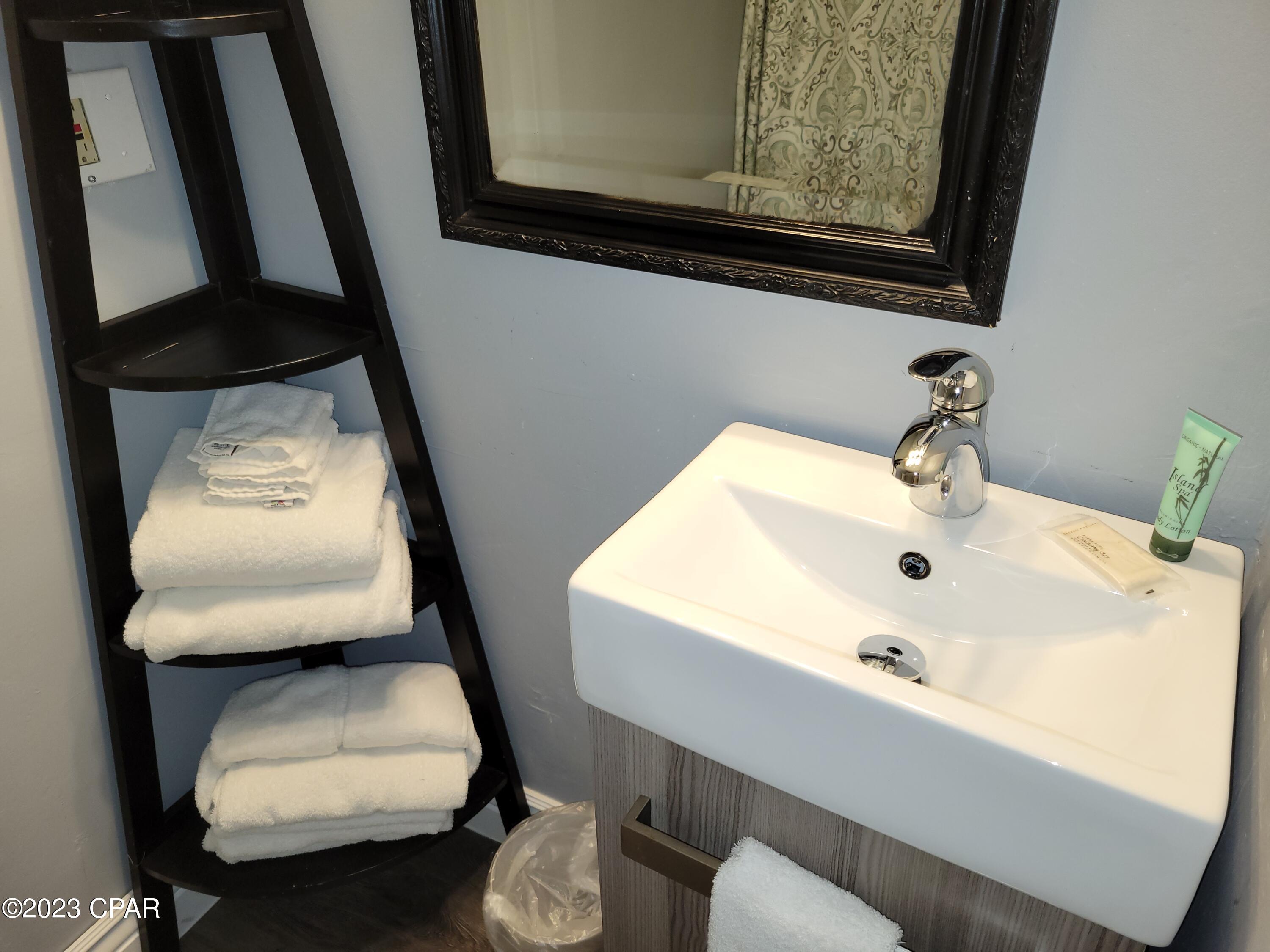 Rbxixivd6j8nzz3  Al Zuvahdyak8b5yz8icytgy2q