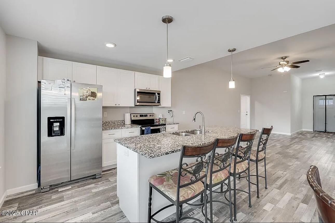 Dcn2ctshdomlz51j7xdg4ptfnhtlhpmhnxwknspuaka