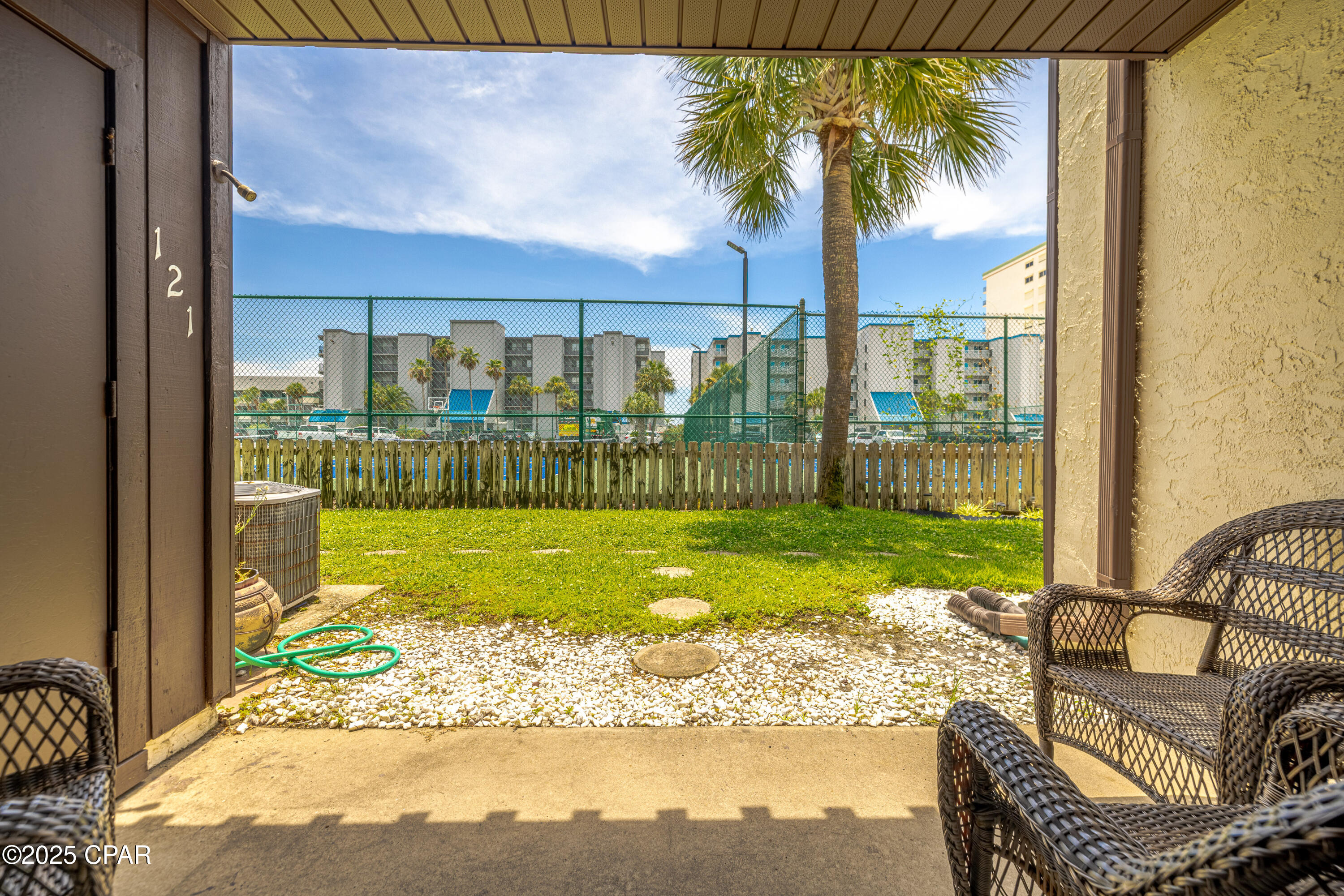 Eed2yequksg4eqszdbhmt1d2sr3d_okebmccbtshwgs