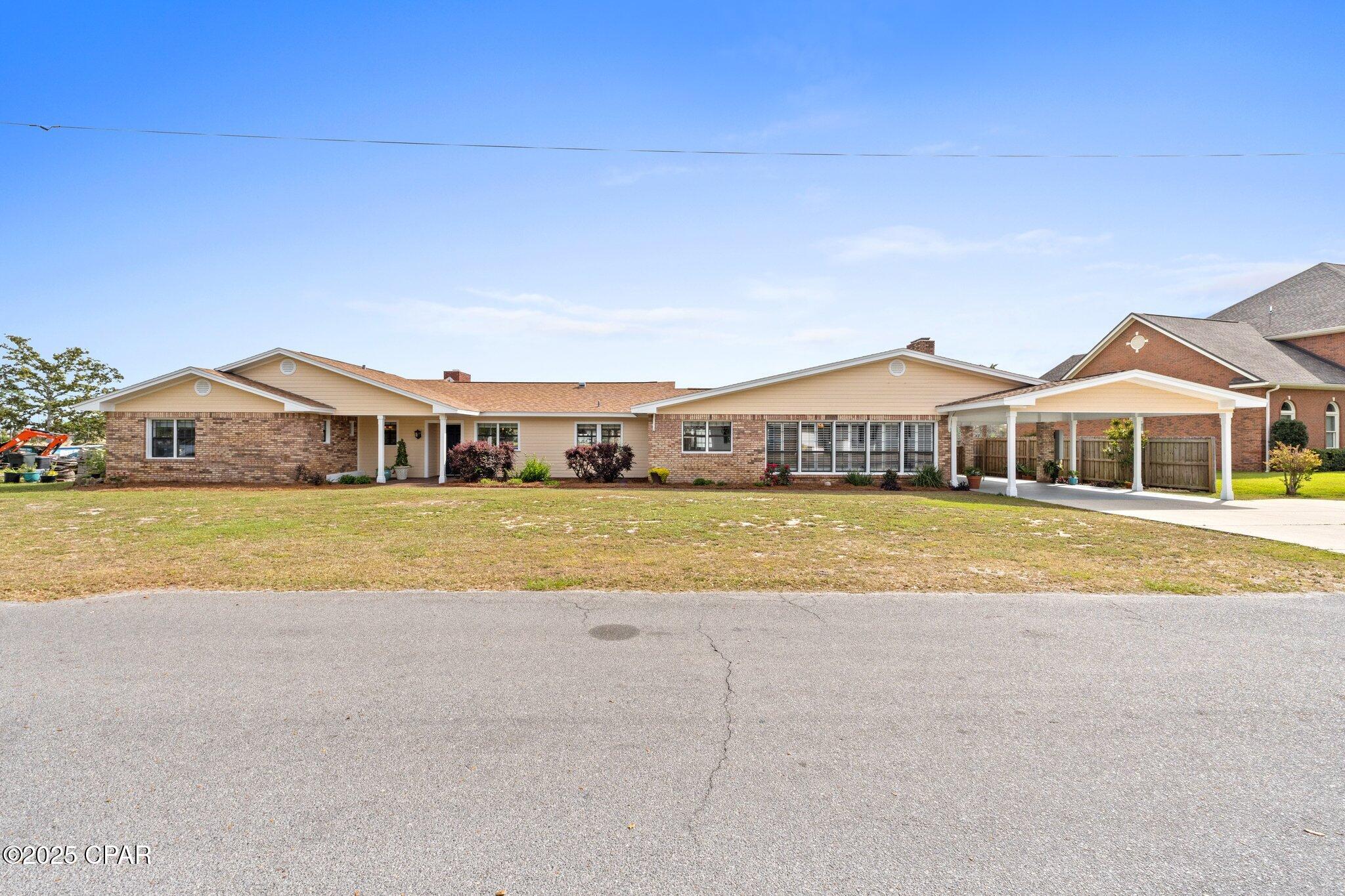 Image 3 For 2446 Pretty Bayou Boulevard