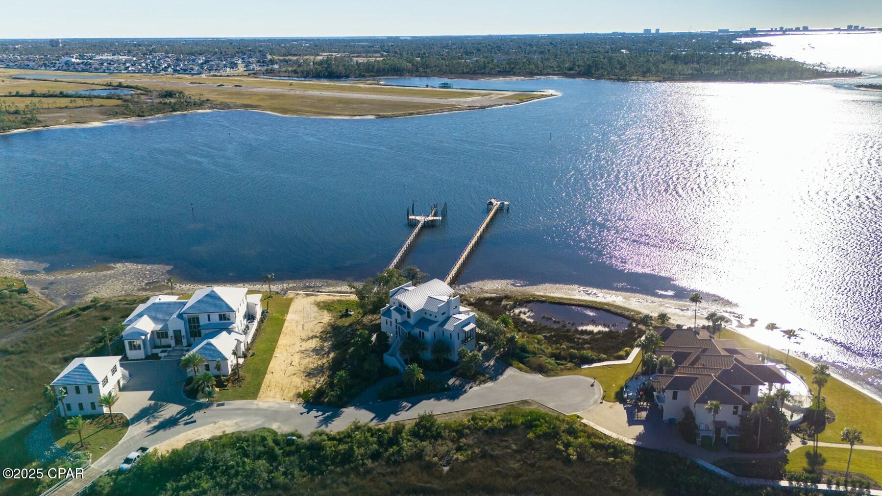 R9wqtcv_pkf07aoucphx0mr_yfosdzhusi R4ei9wgq