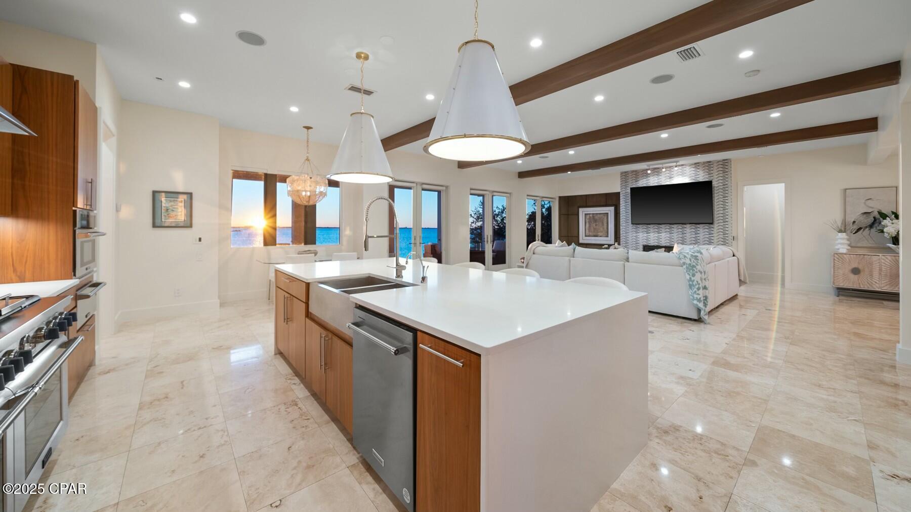 Ns1oroanwvyjaoz3eupzuz0u6gvpryj6bqibucn8ajm