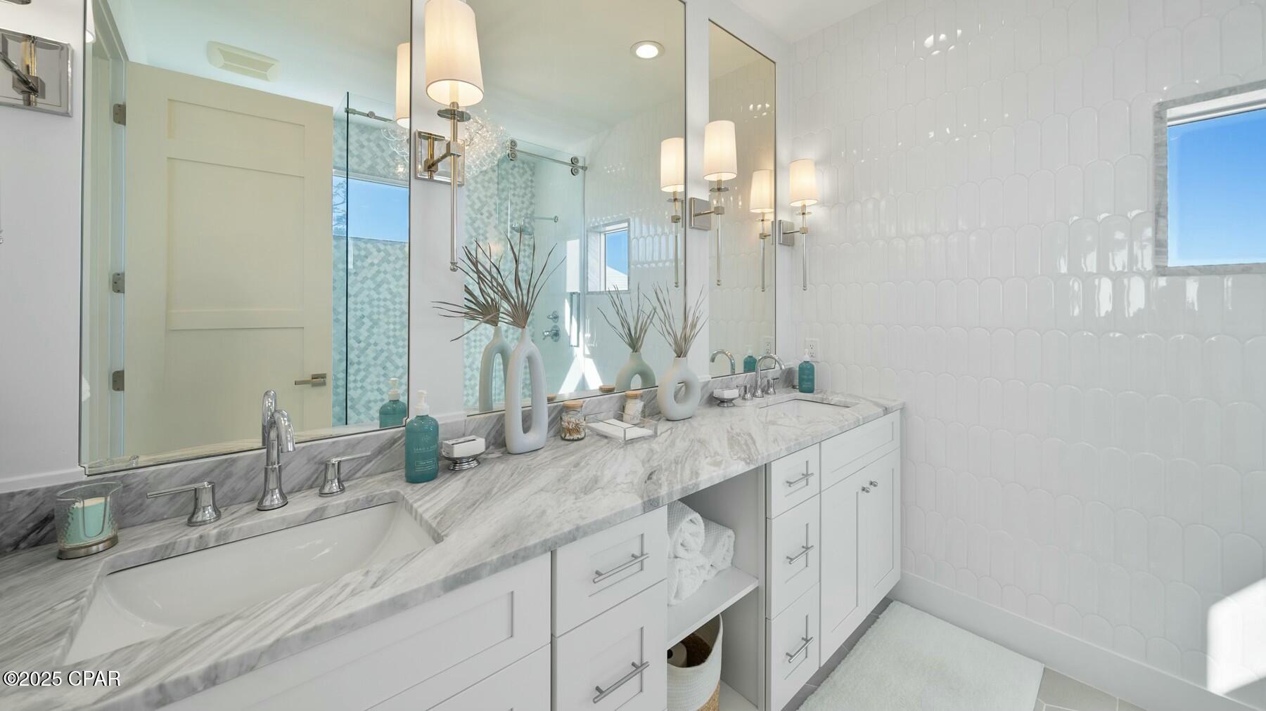 Vffrgl7_67gmbh3vhyplmecz7lrf27na_iiz9aqb4oo