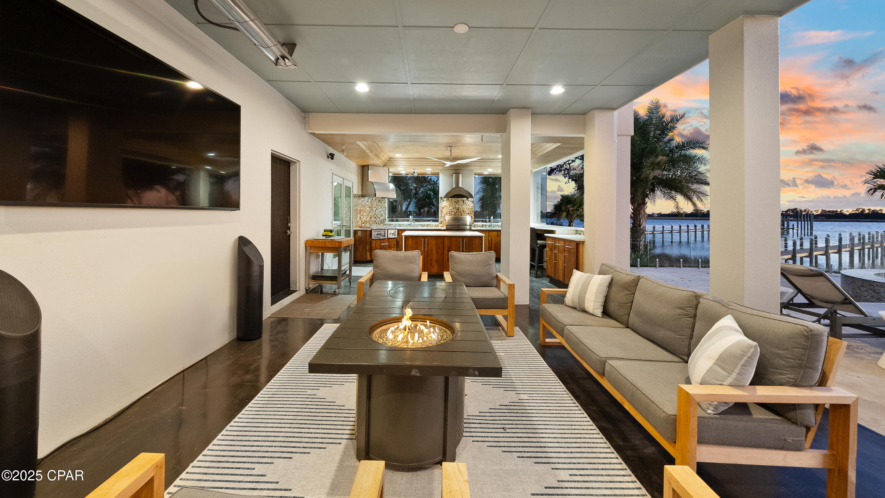 Aivv Wzbcvemqm4t7wbx90jmanecfeawepmcaym0pum