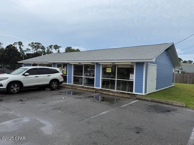 Image 2 For 1222 Thomas Drive