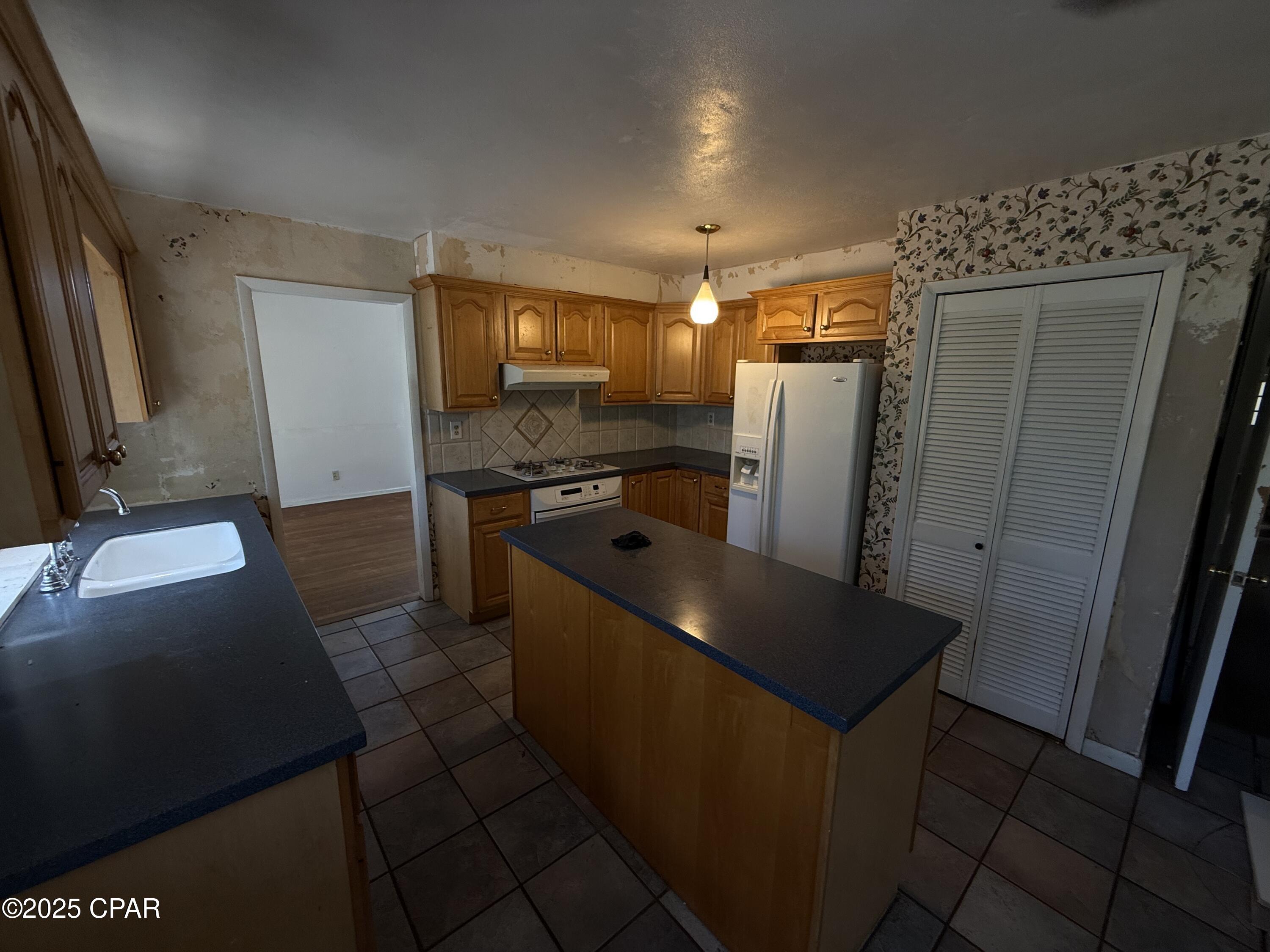 Ckm7k6rzozcp9asjjrnajy8ap2qtsji5tgjh6u6rcbq