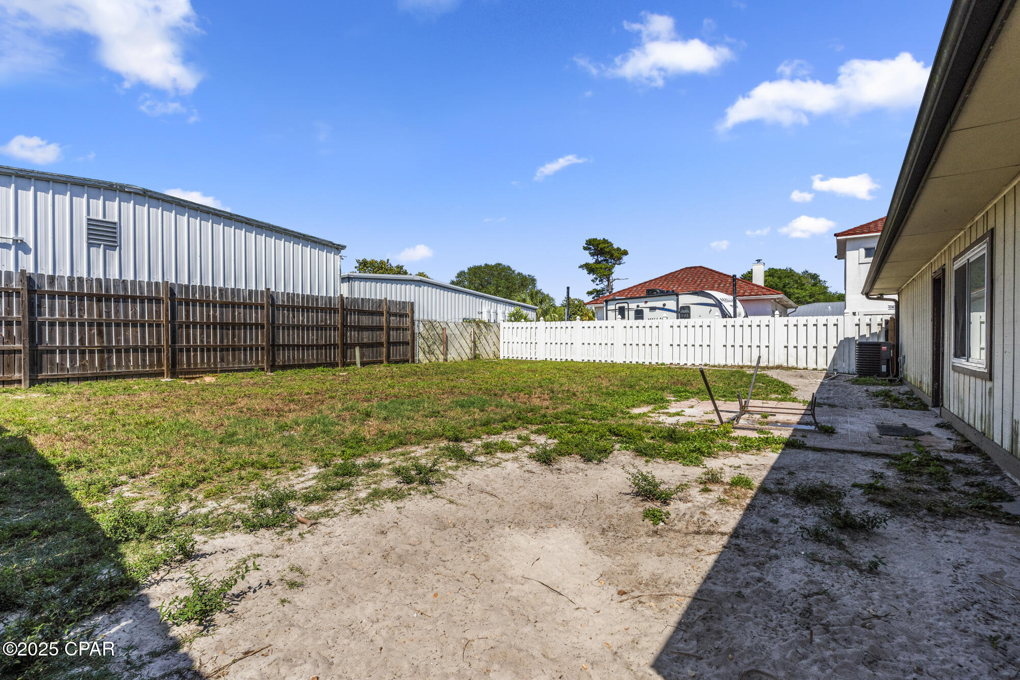 Image 30 For 16812 Castile Avenue