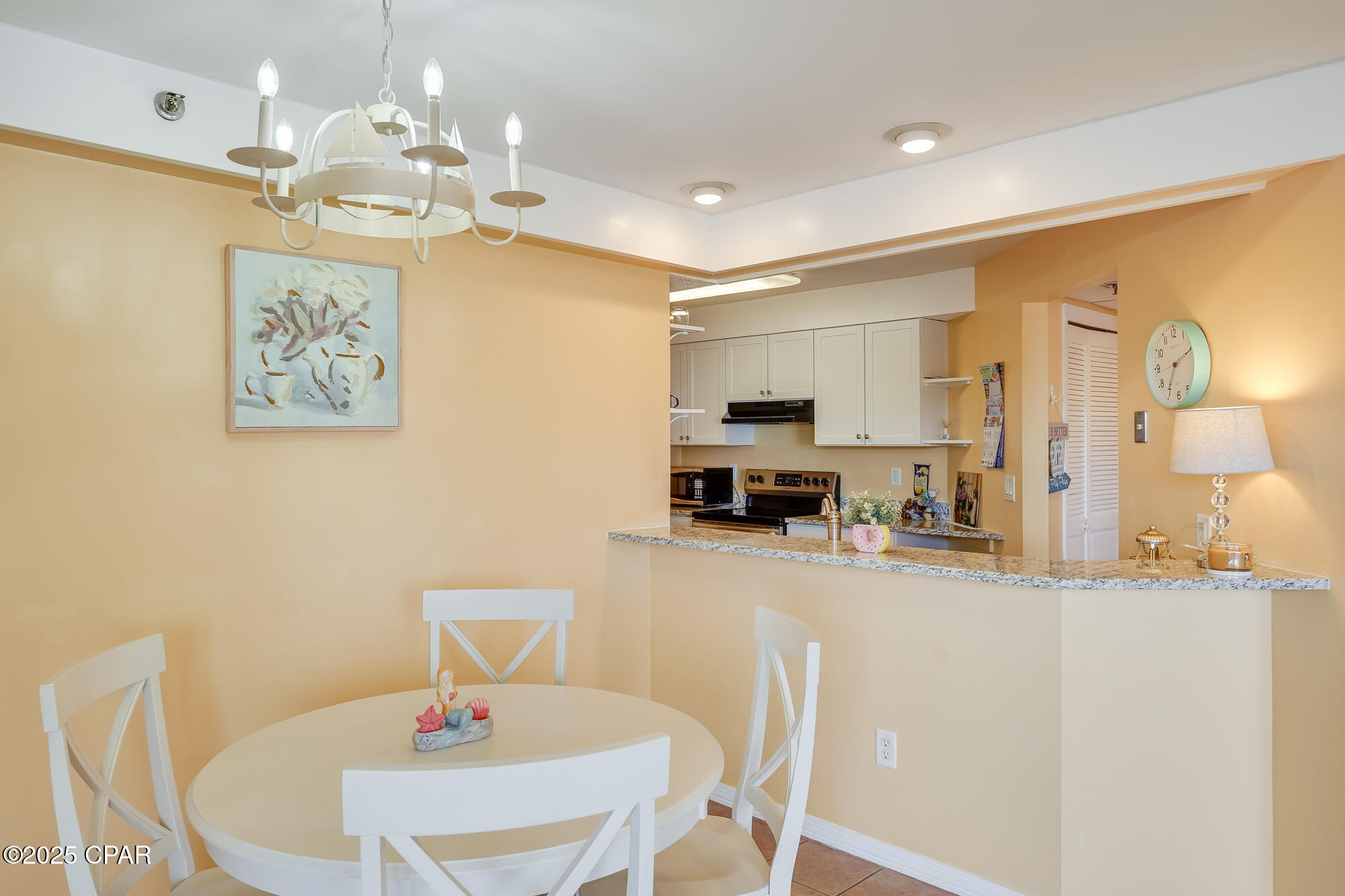 Image 6 For 8730 Thomas Drive 1201-b