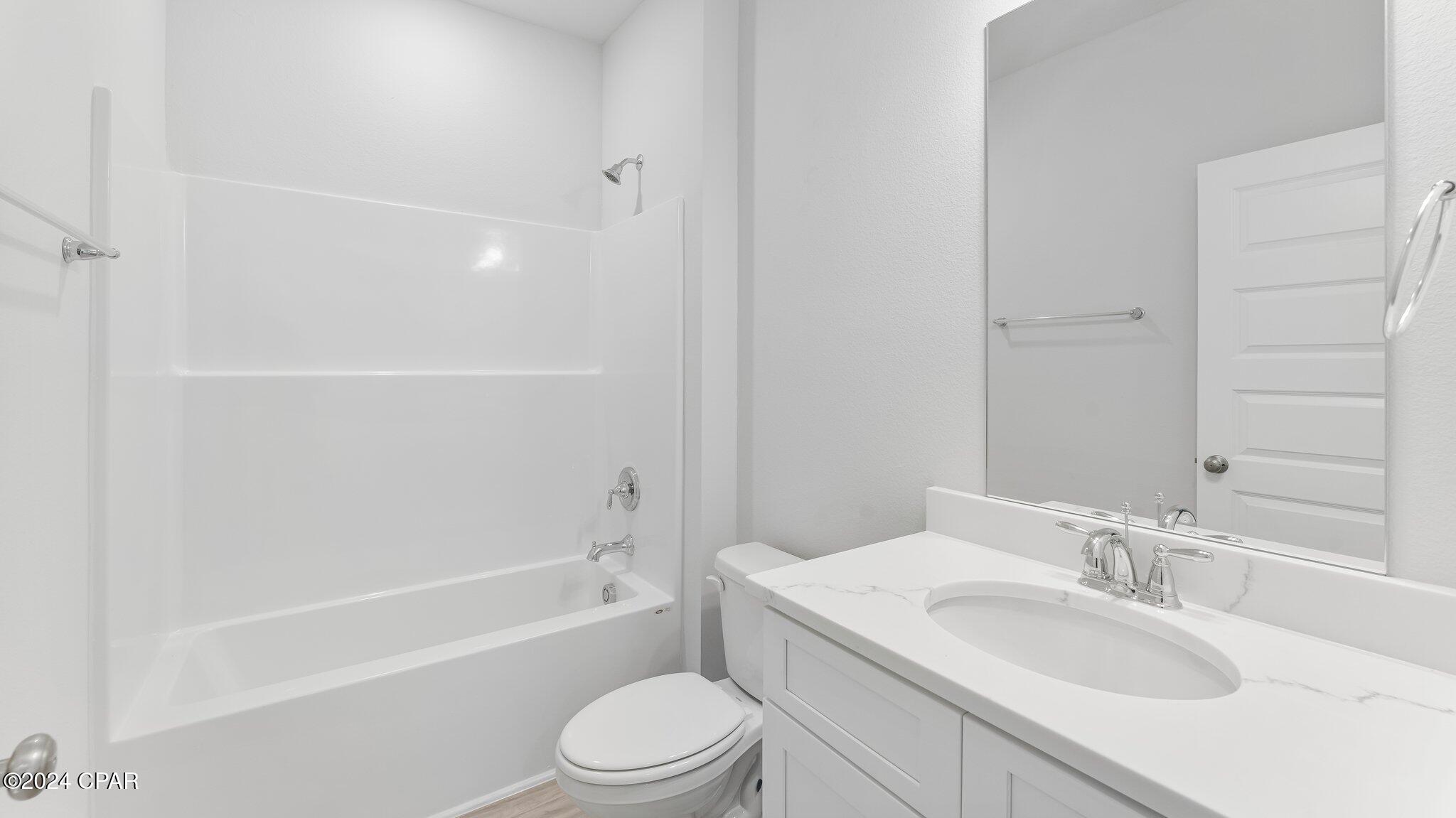 1lejyqynyz_lbv 6_jrwkdfs2ot88vylaefuzral0vy