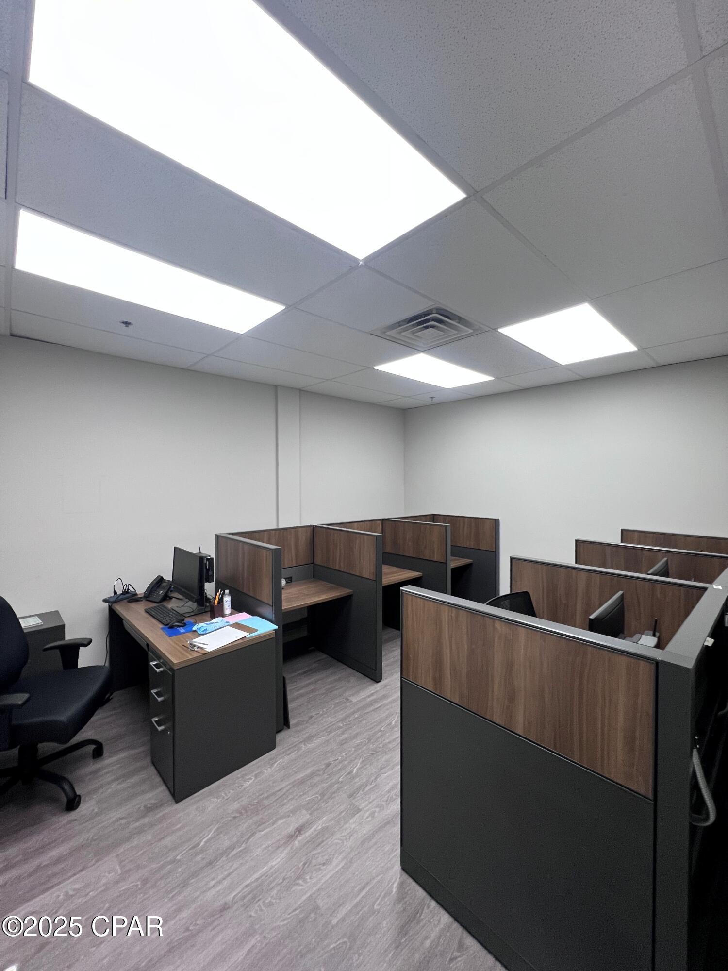 Image 12 For 615 Highway 231