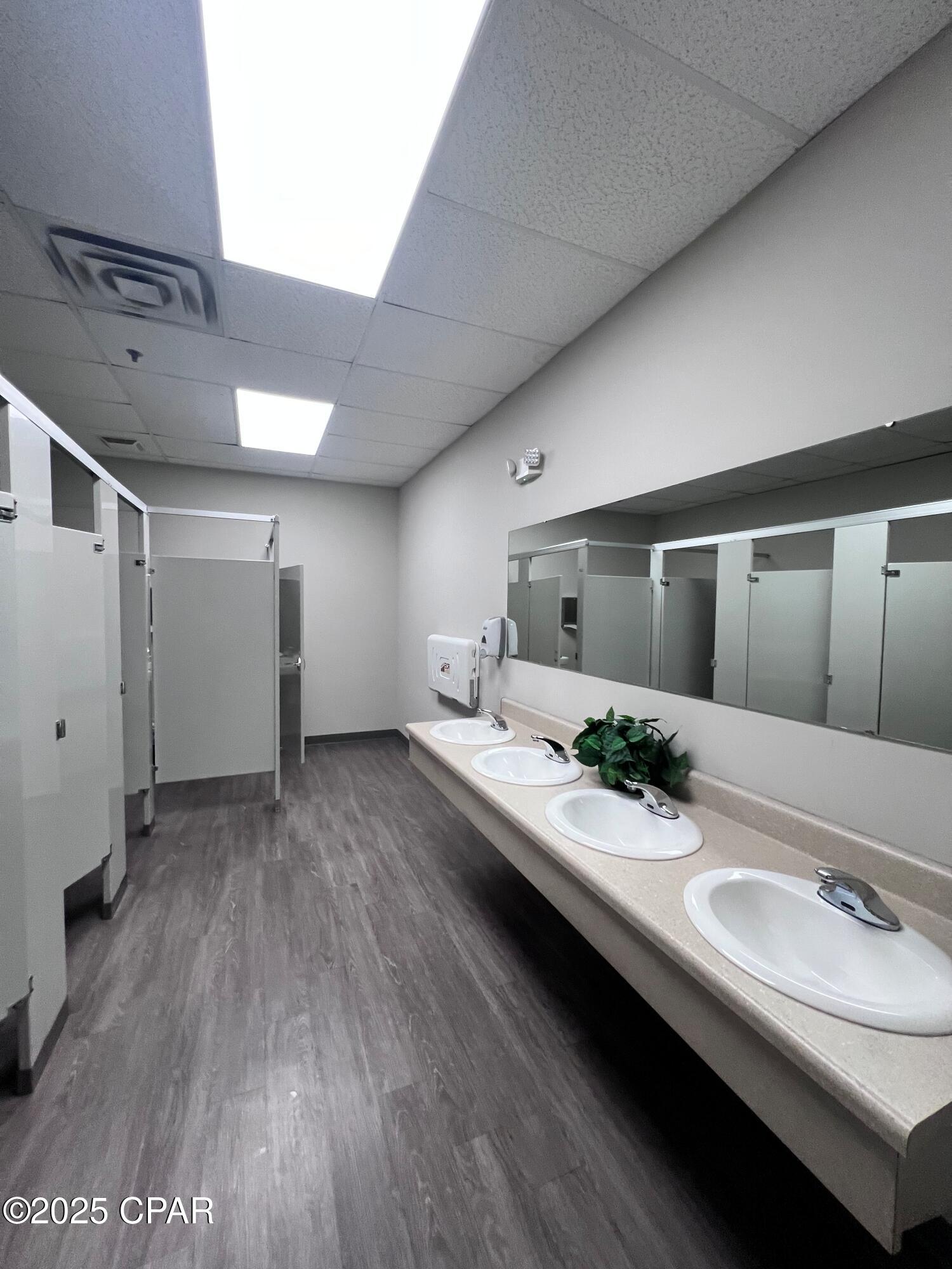 Image 21 For 615 Highway 231