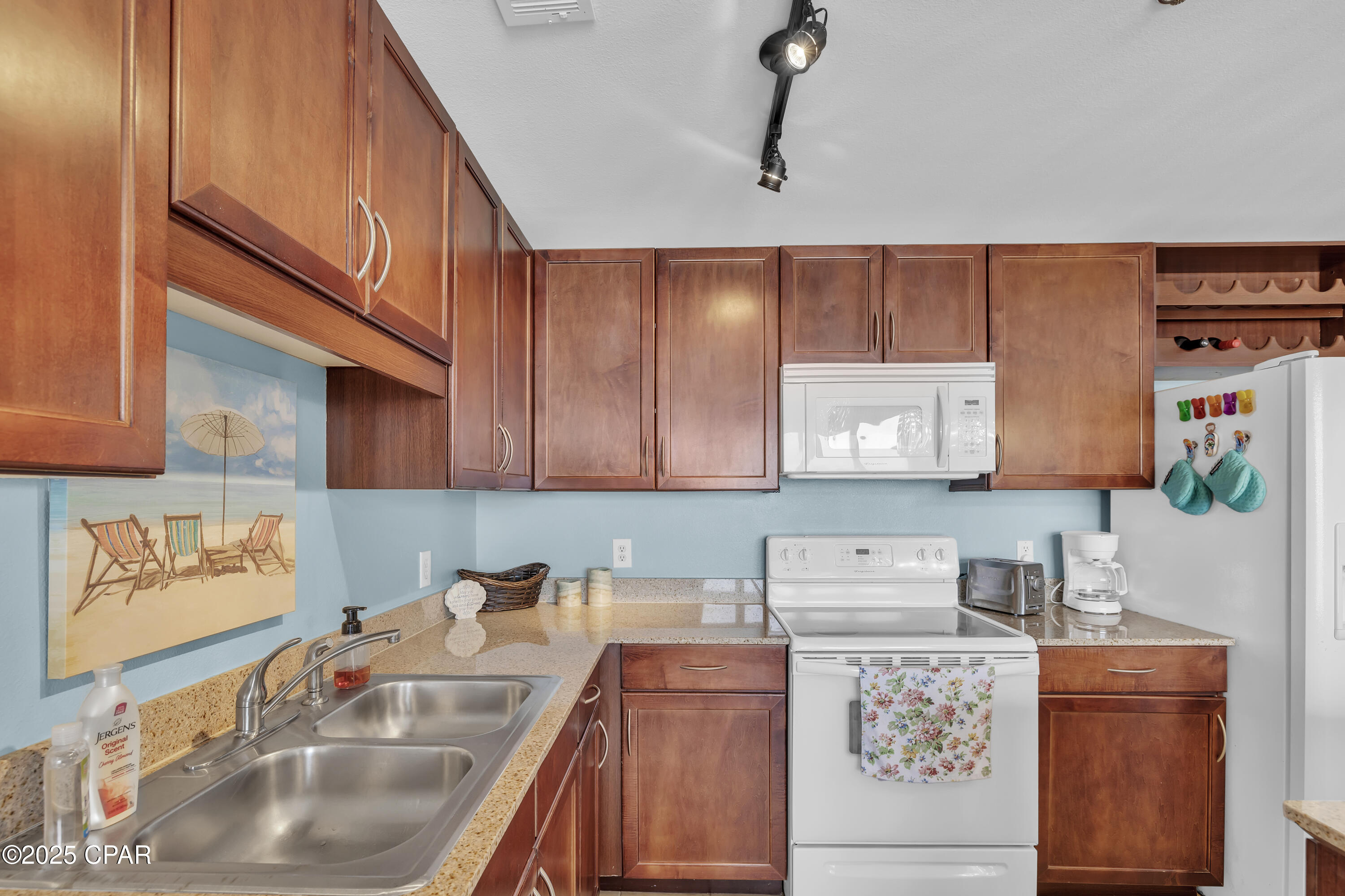 Amg9wuej9_ghf8it Ynz0qvsm897kkqxfj2_ucaqudw