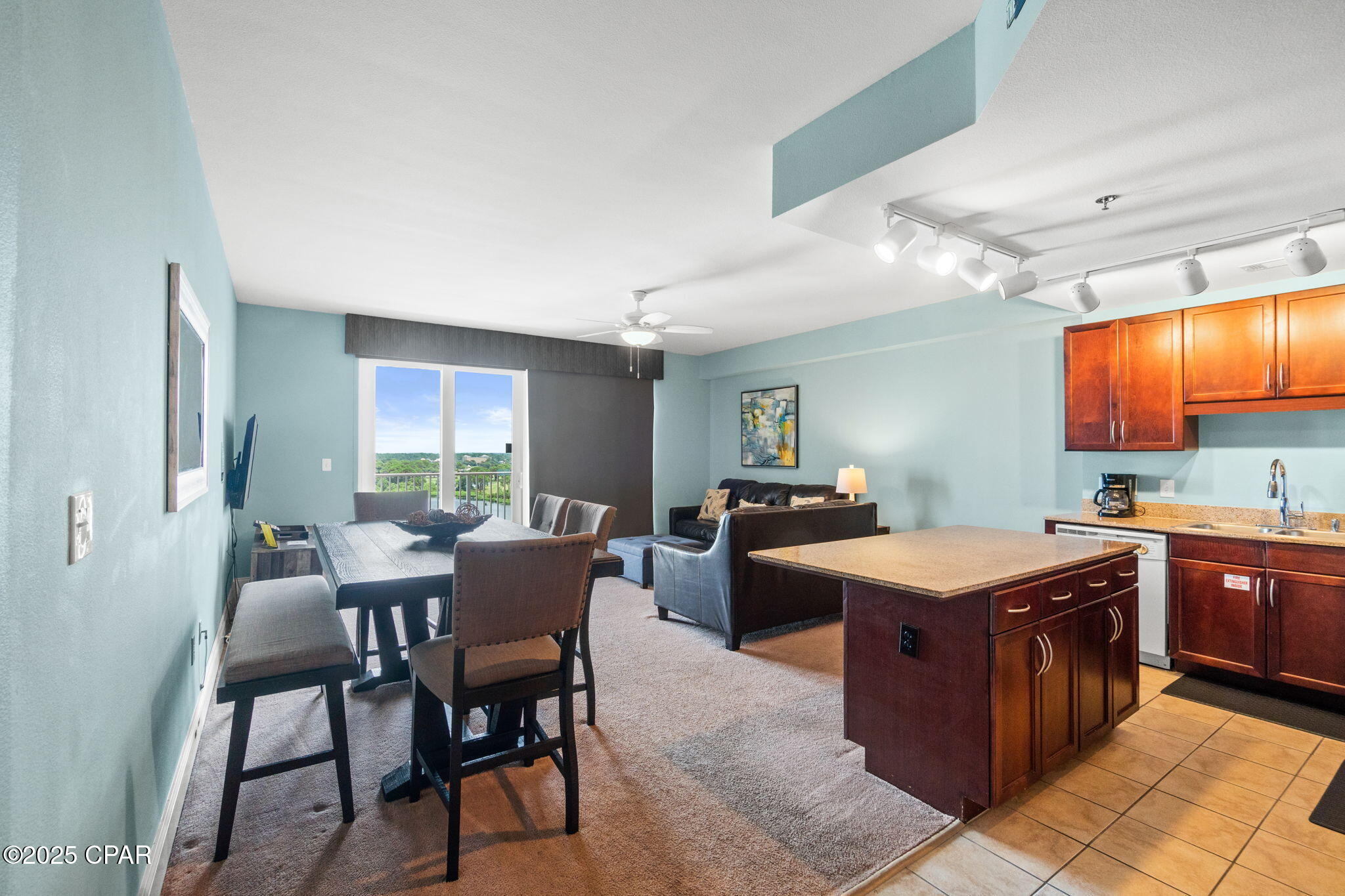 Image 15 For 9902 Thomas Drive 936