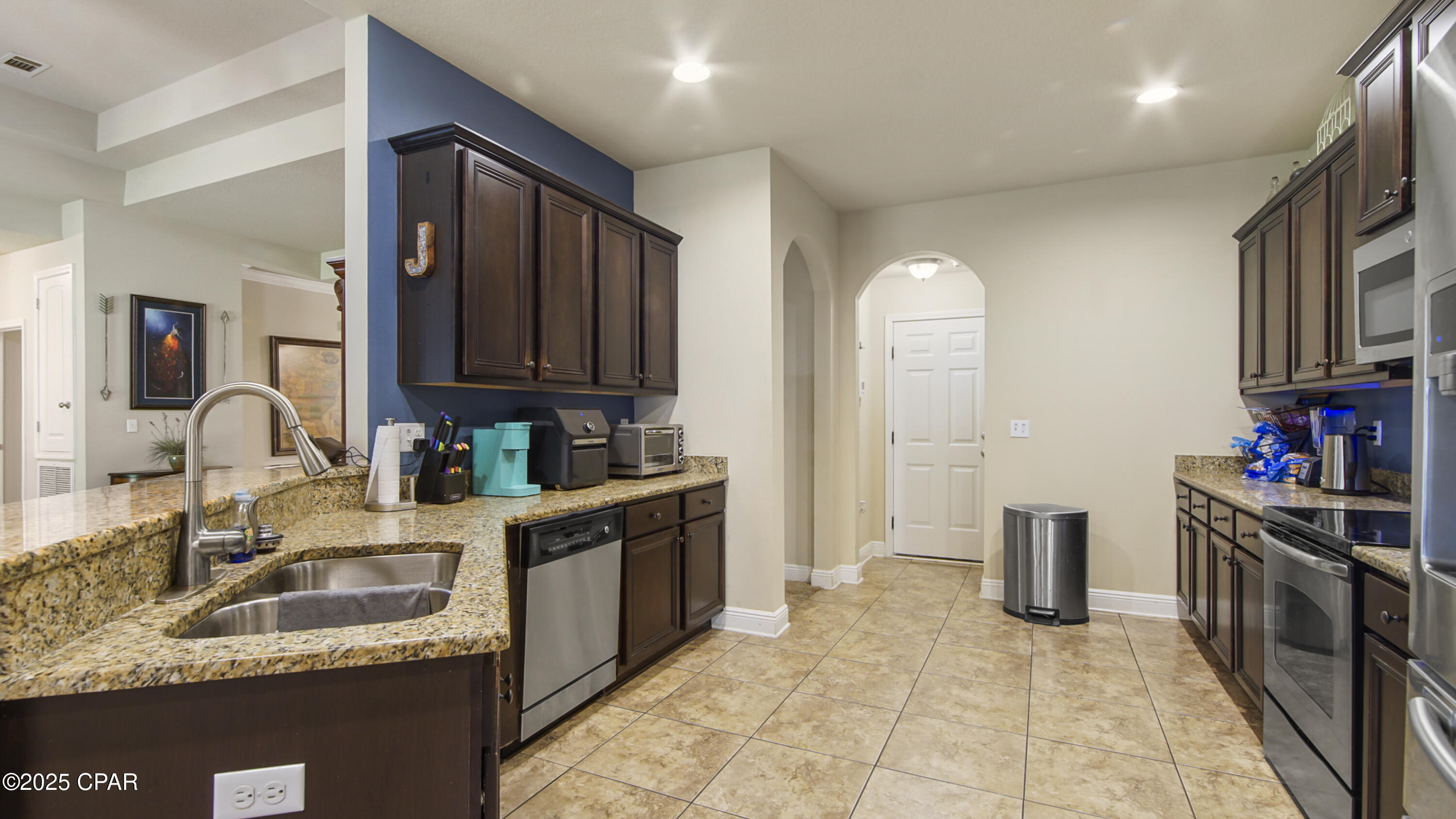 Bhj_p4yea84iad3dgyhswuw3c7q27g8rtfssuq4akys