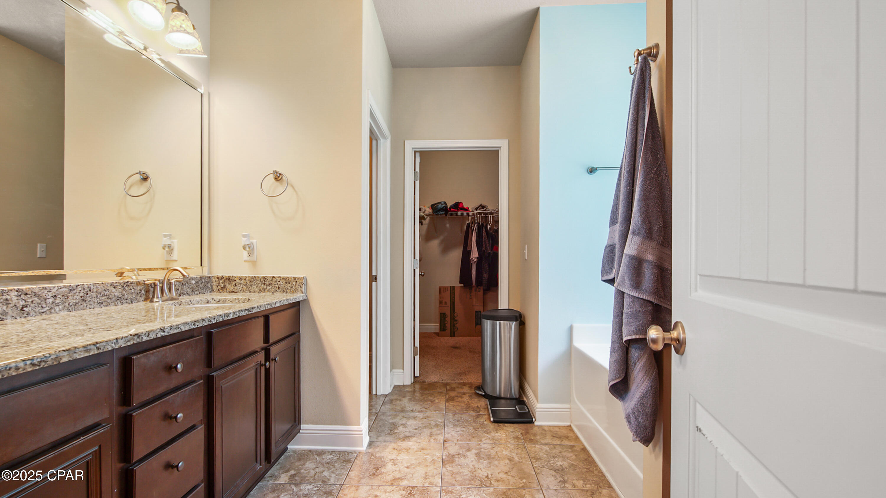 Z5thkq6zziybt3l 7rrzqi78hwx1p1sfwku42rnhe84