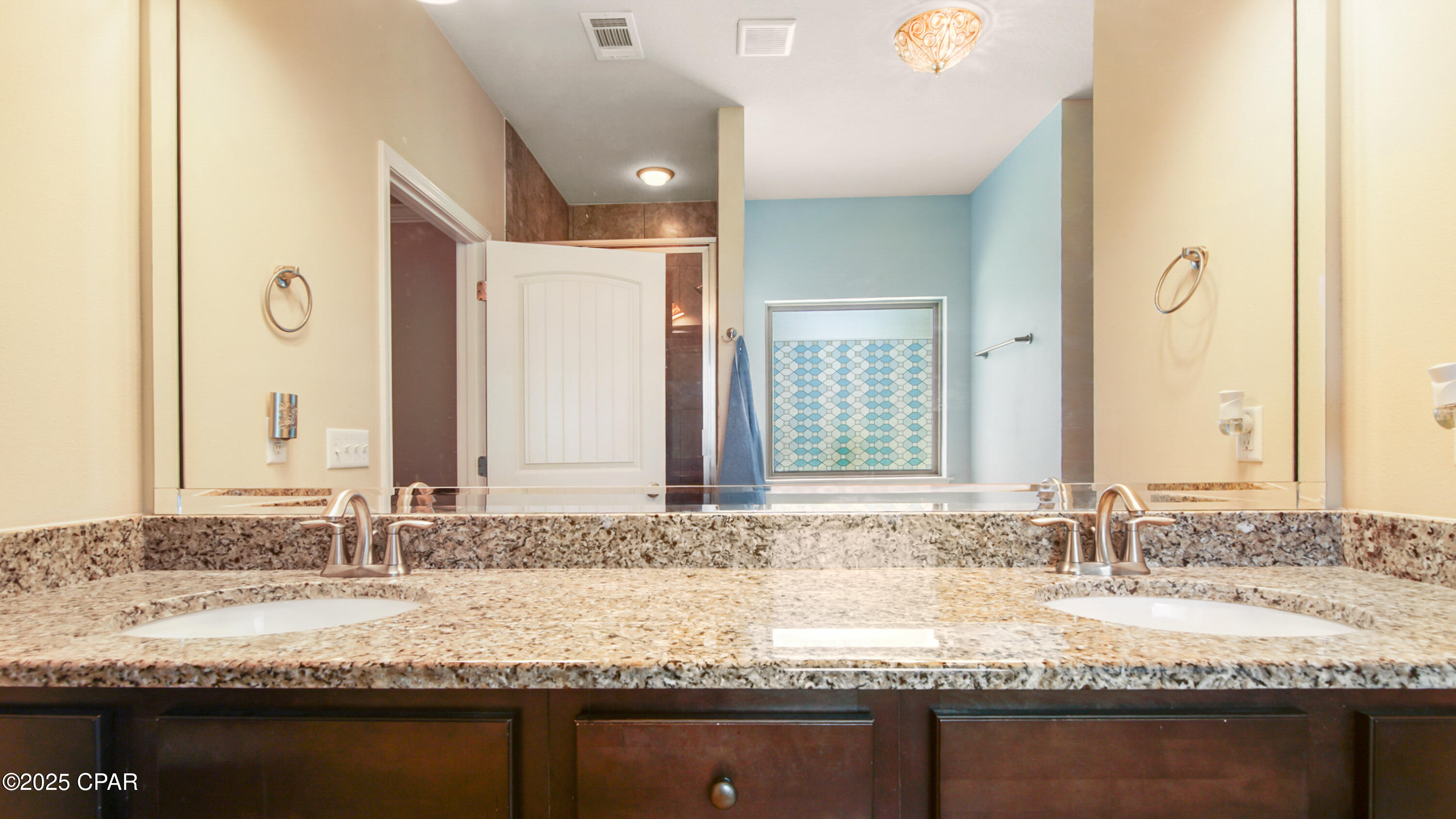 Jsgwdpf2uzxj1oqvxdbmi1lvodggq6oqgtuqdntt010