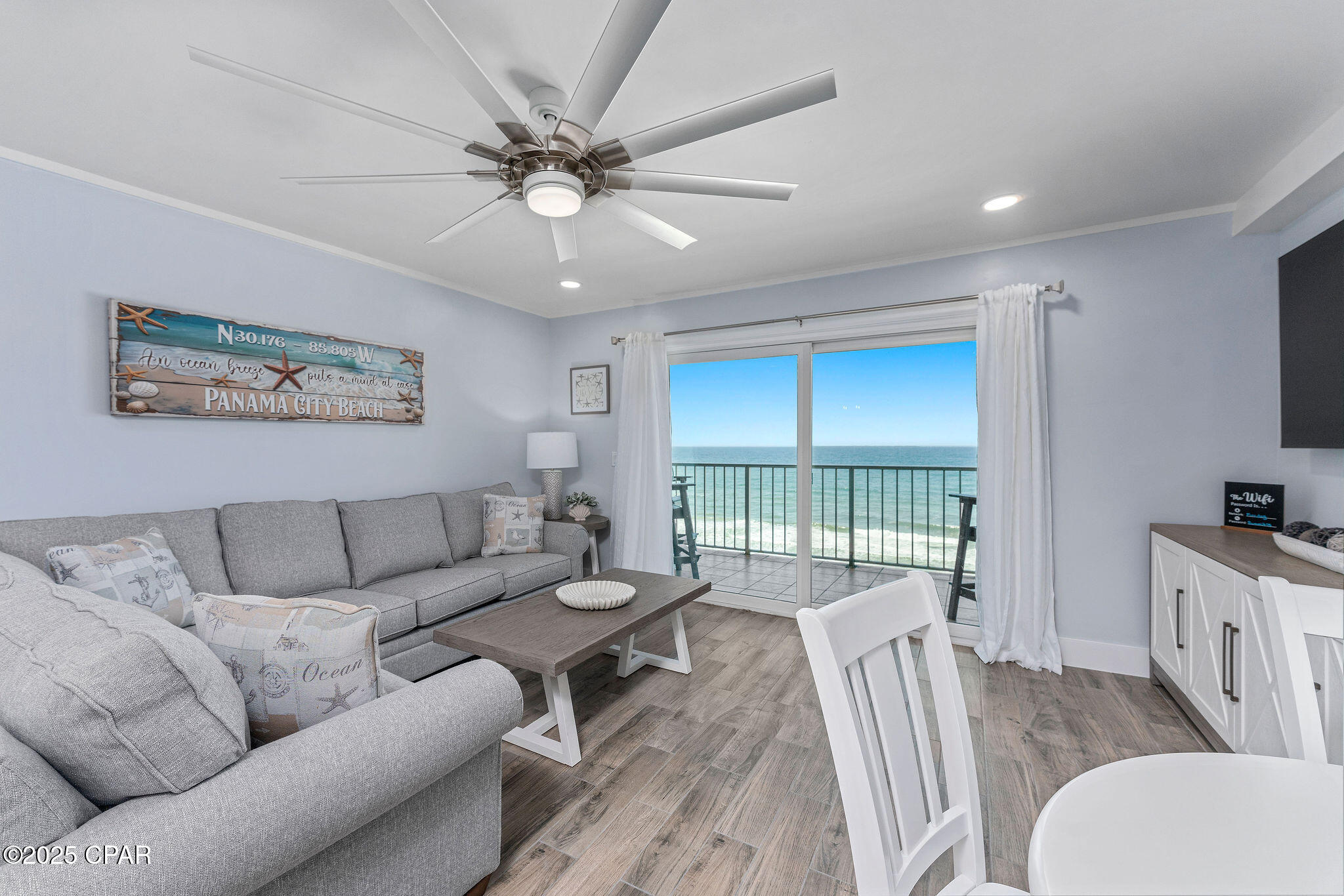 Image 2 For 8743 Thomas Drive 1110