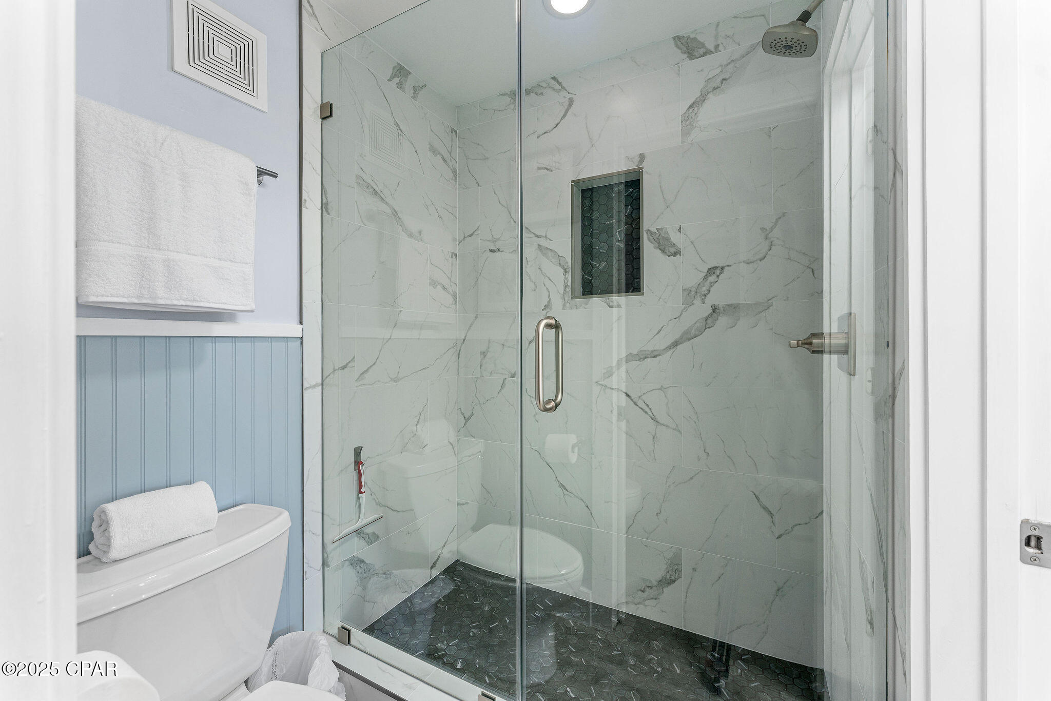 Image 31 For 8743 Thomas Drive 1110