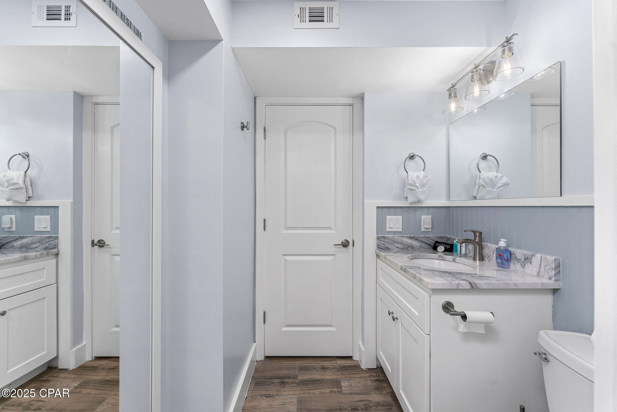 Image 32 For 8743 Thomas Drive 1110