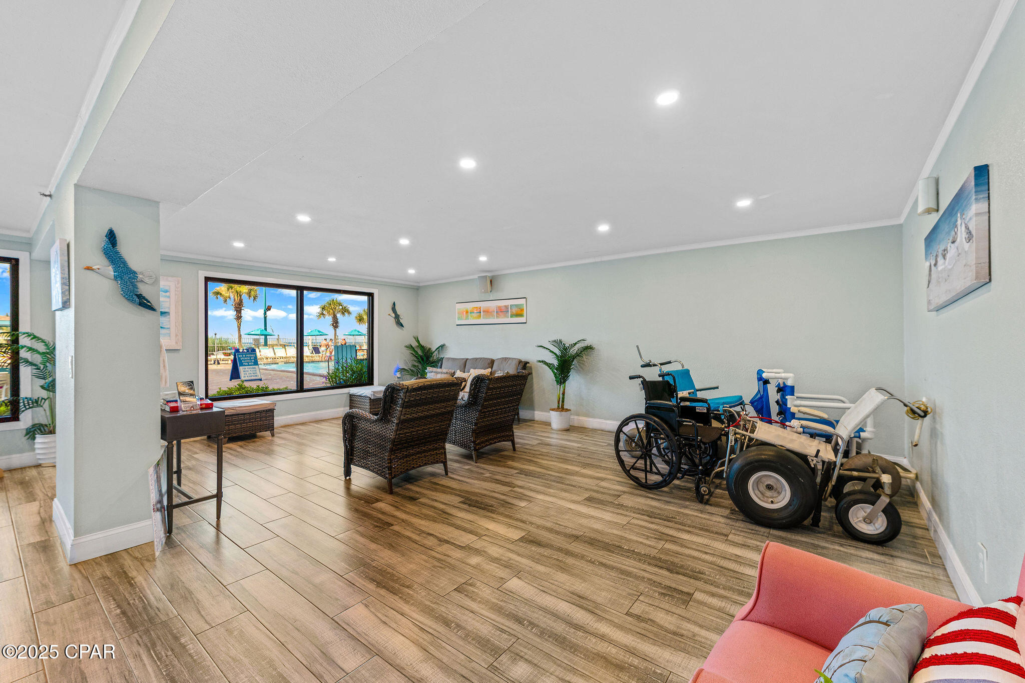 Image 72 For 8743 Thomas Drive 1110