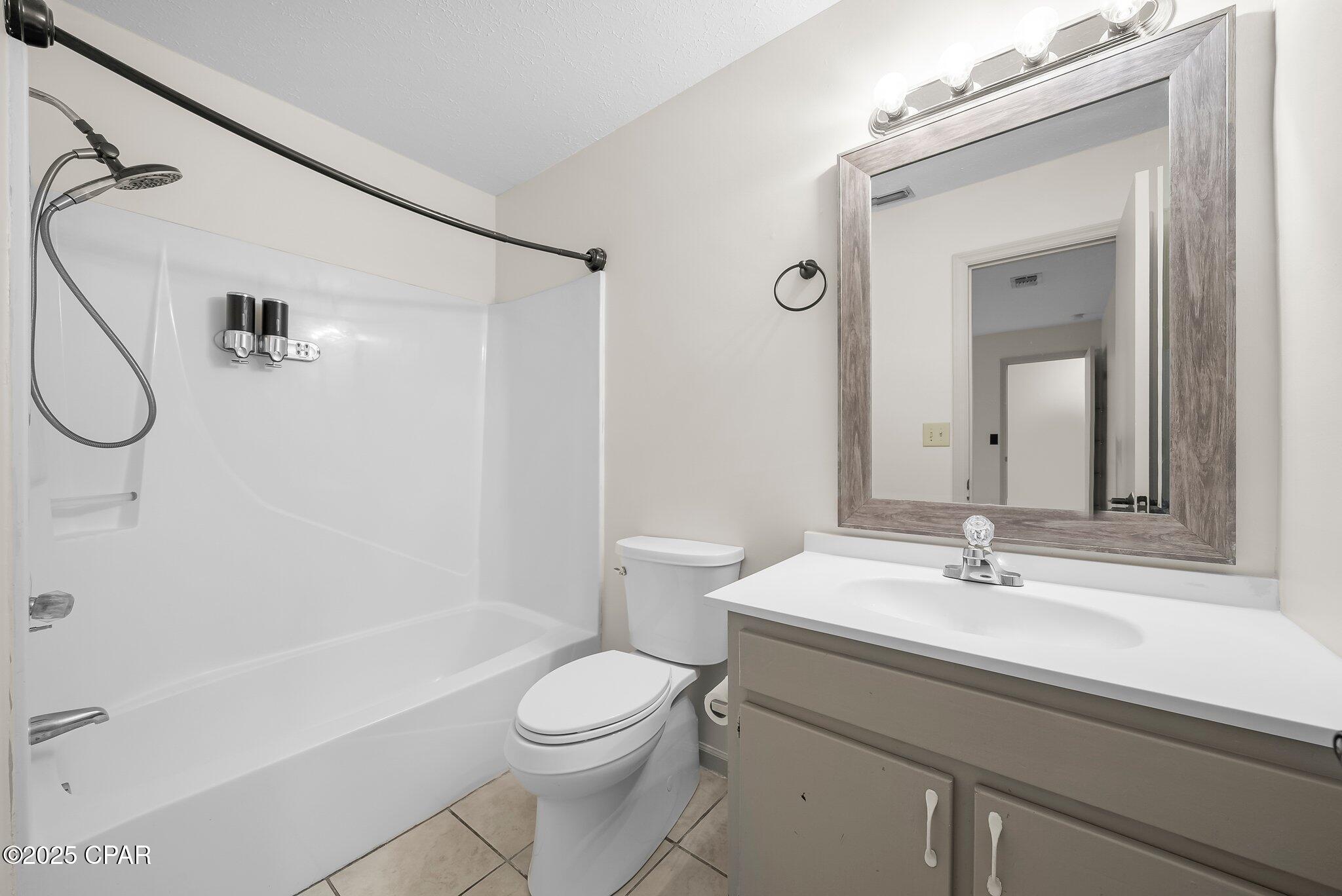 Vy60jmzcbr_qf3z1zcovpnmdl5cu4b9yz5o3pmgk Oc