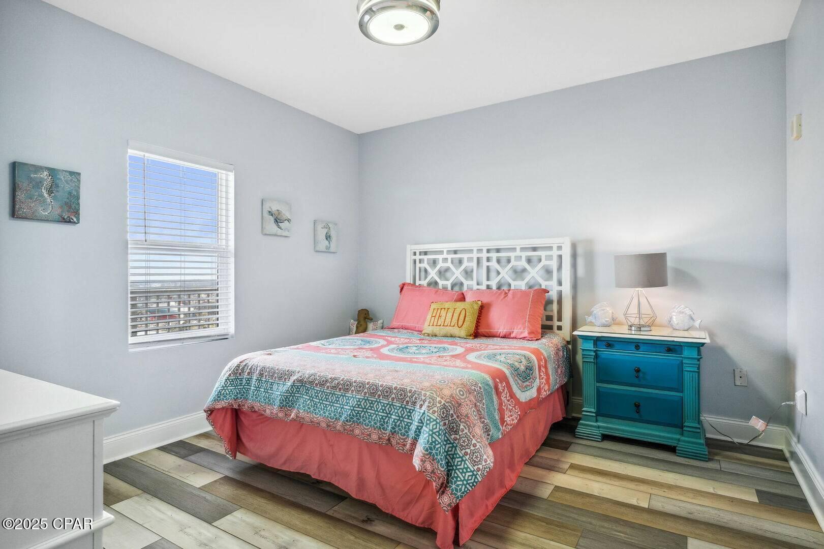 Image 15 For 9860 Thomas Drive 1221