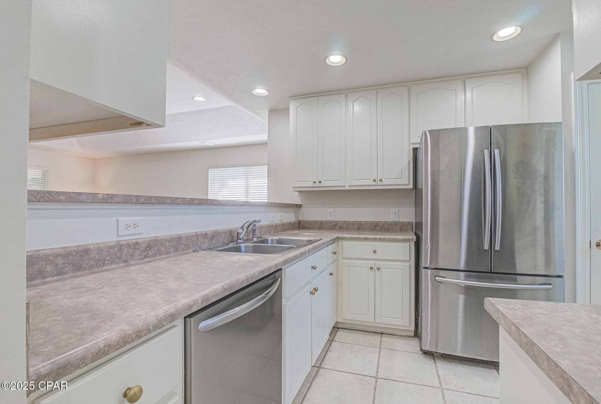 Image 11 For 21418 Marlin Avenue