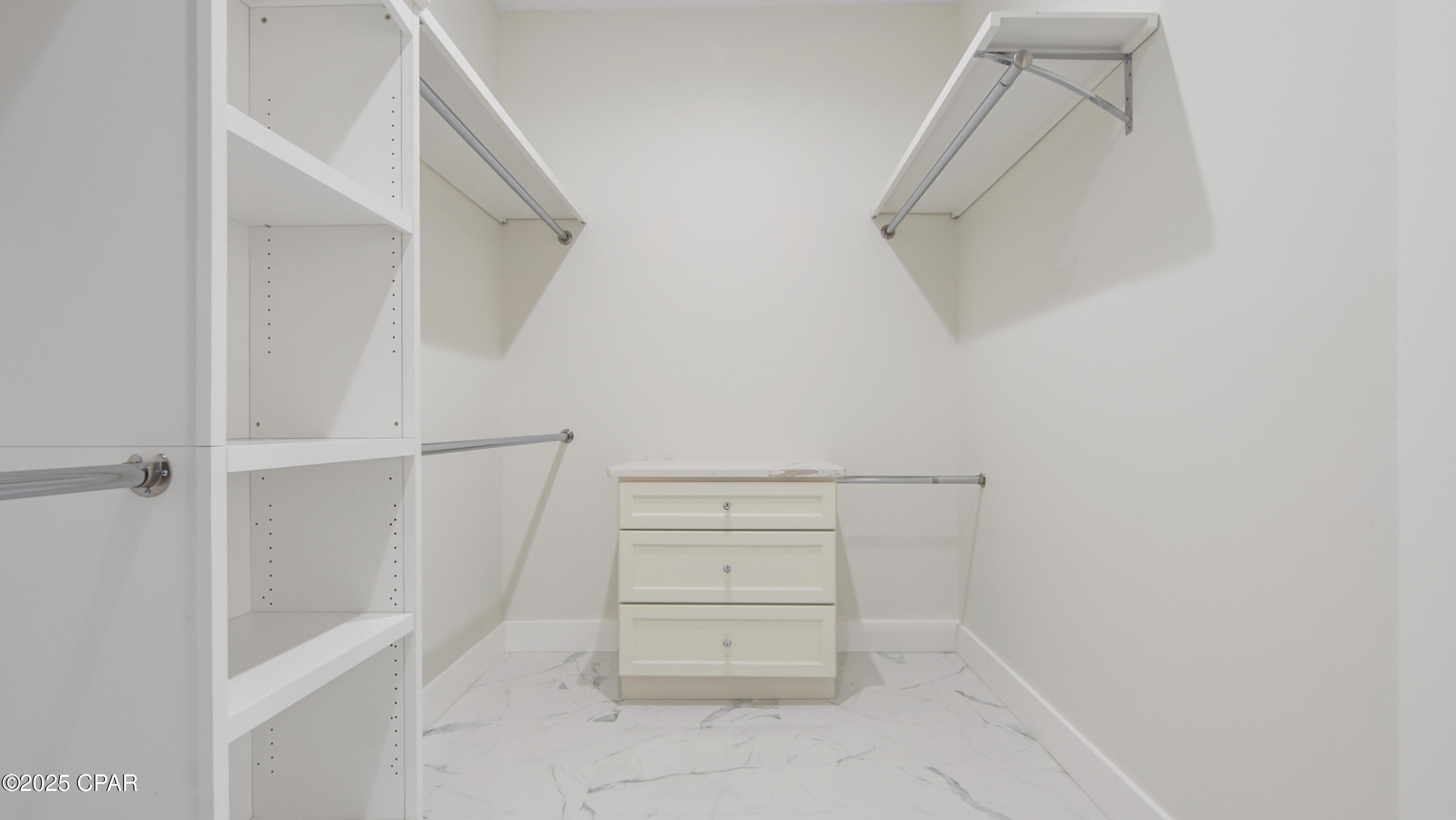 Vipe Aihtjzkmgh82etz4uwn0vm B3ra2wm9sw61vts