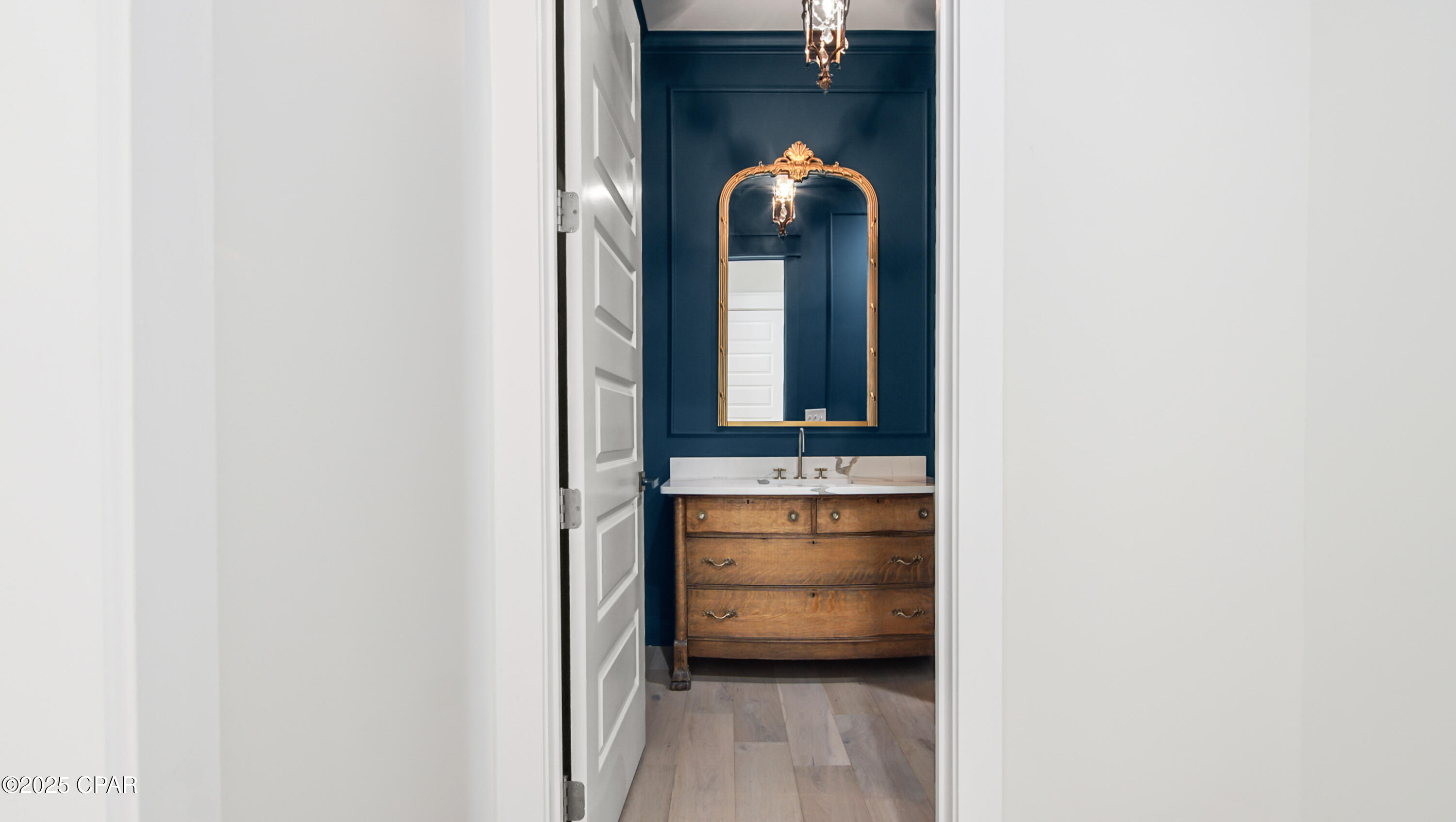 R5ejrnmrdtg0pvvqedt9lso7wuug5jmpr9ru5ca1ctm