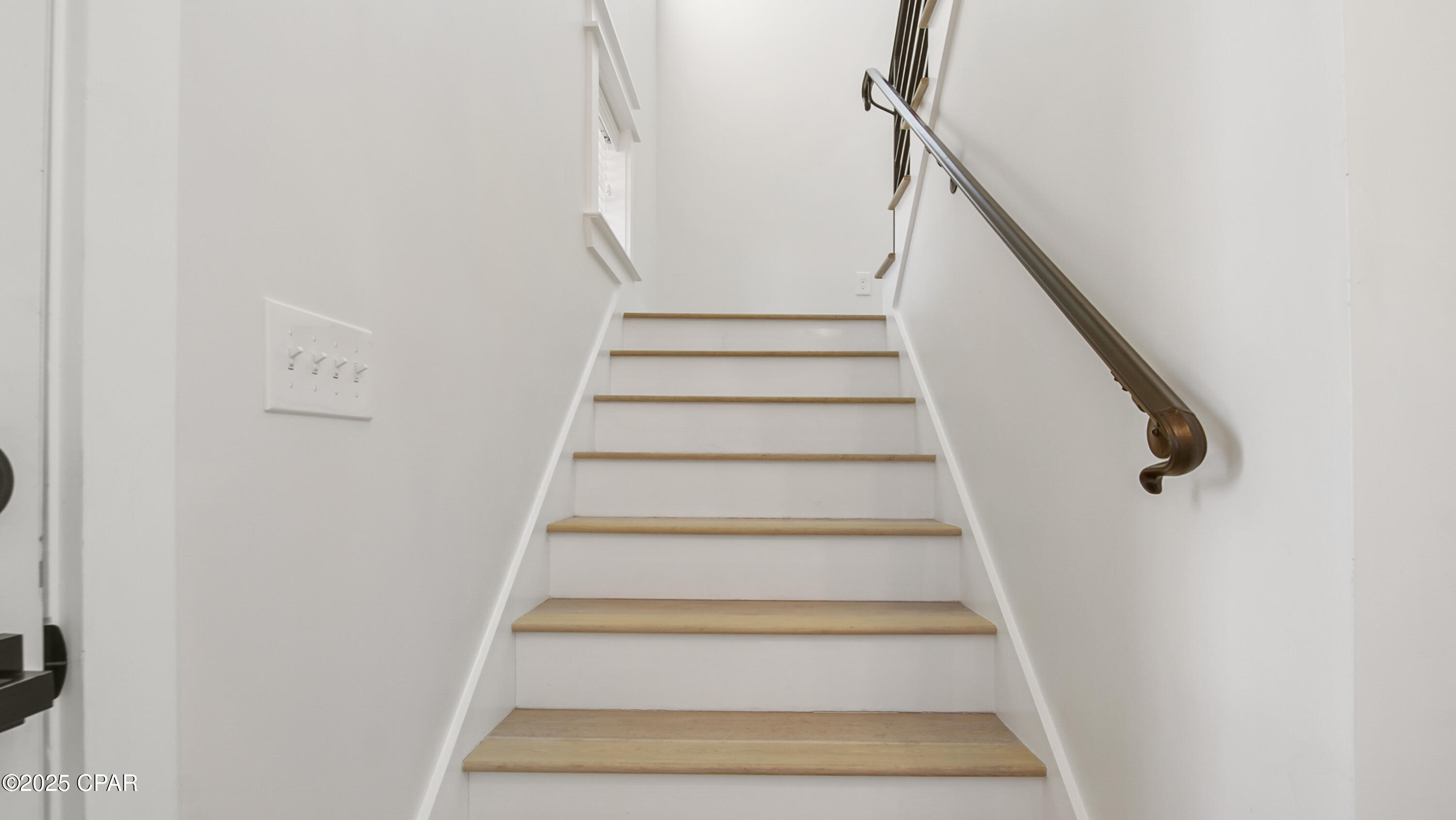 Lki4lyyt22ki0gicnngisk4xibma0bqnh1eslh_tayq