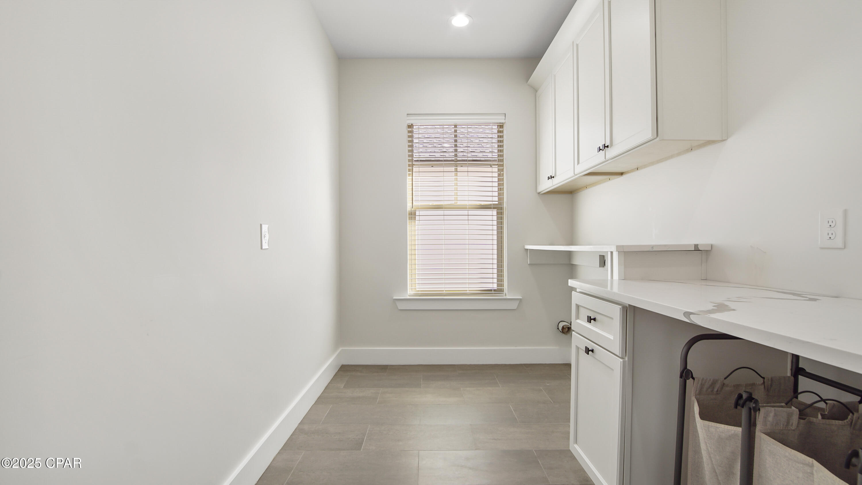 Knwypngonv1ykfl0d0pcqxldslbr5v9vwnjvdorwd7s