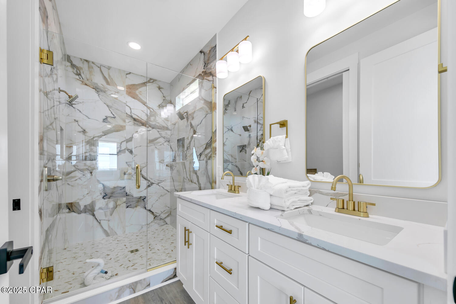 Guy50nwpc8b9jdn6skou93wtxb1b Hidahmm_clcugy