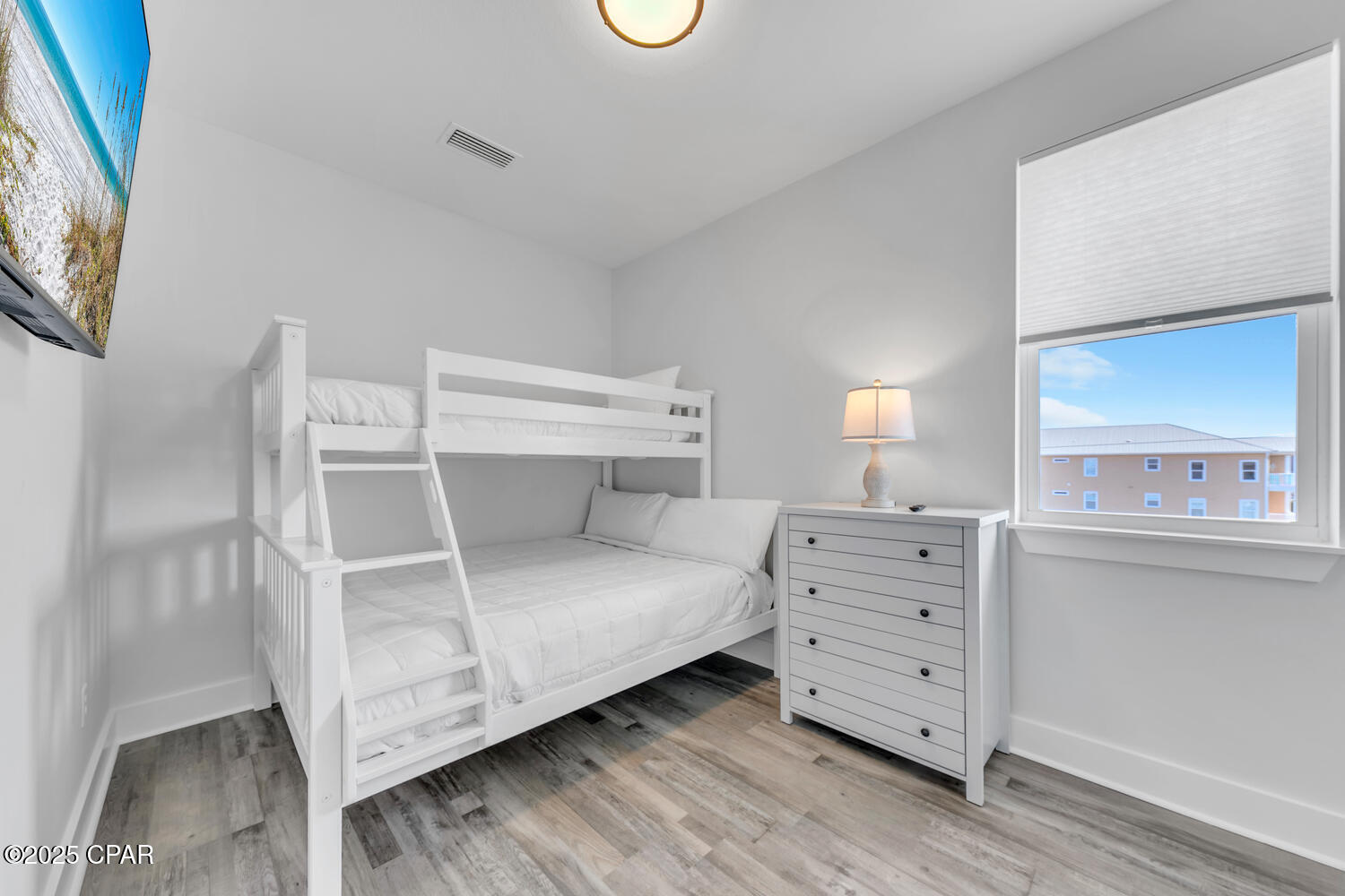 Ncn2dimth1zfx Dpekwzumxiarhe7tosika4uqybh7c