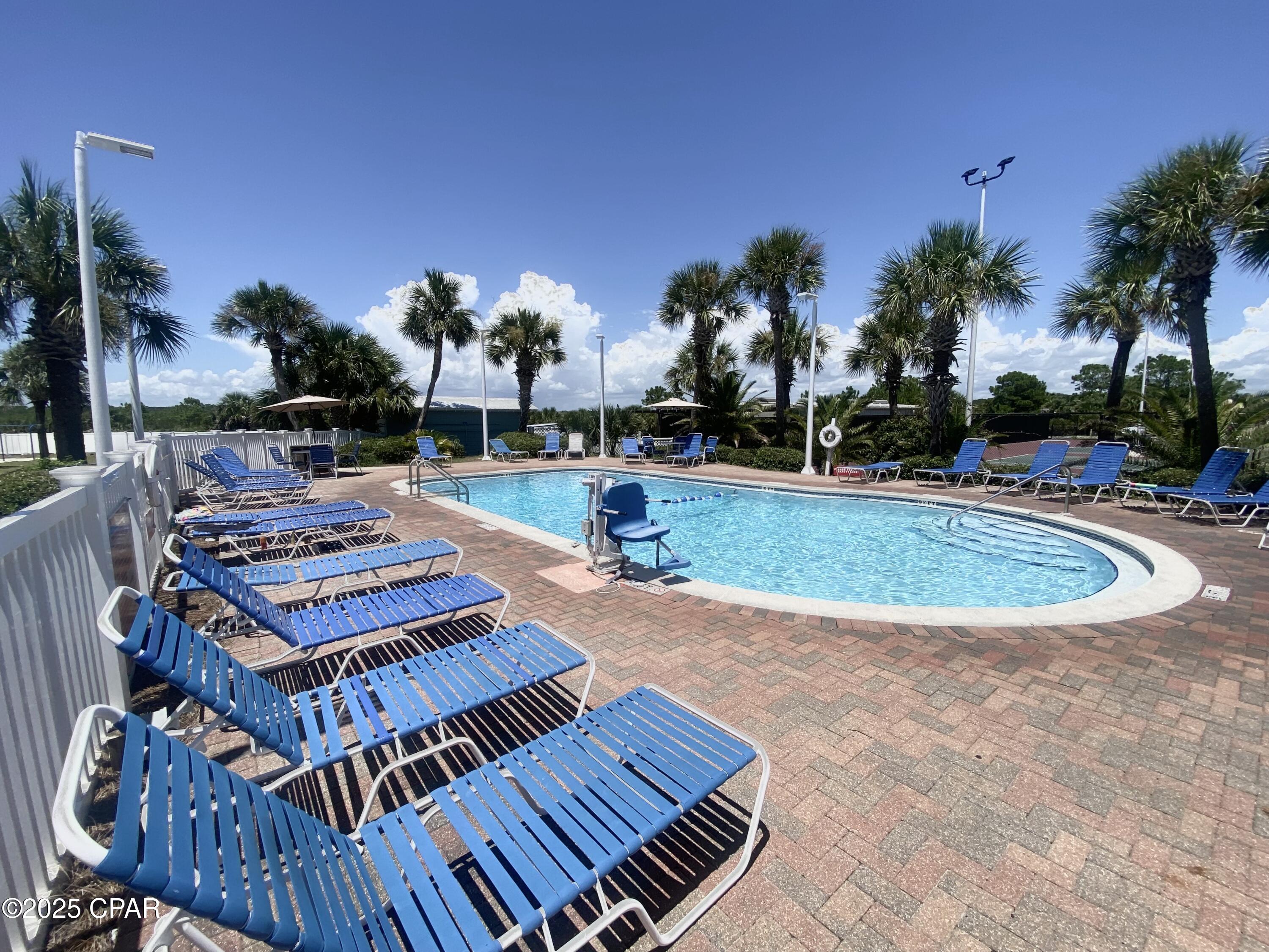  4dabv1opzs5aouzok0lok N0bc8lgrx2yukvzlgjx8