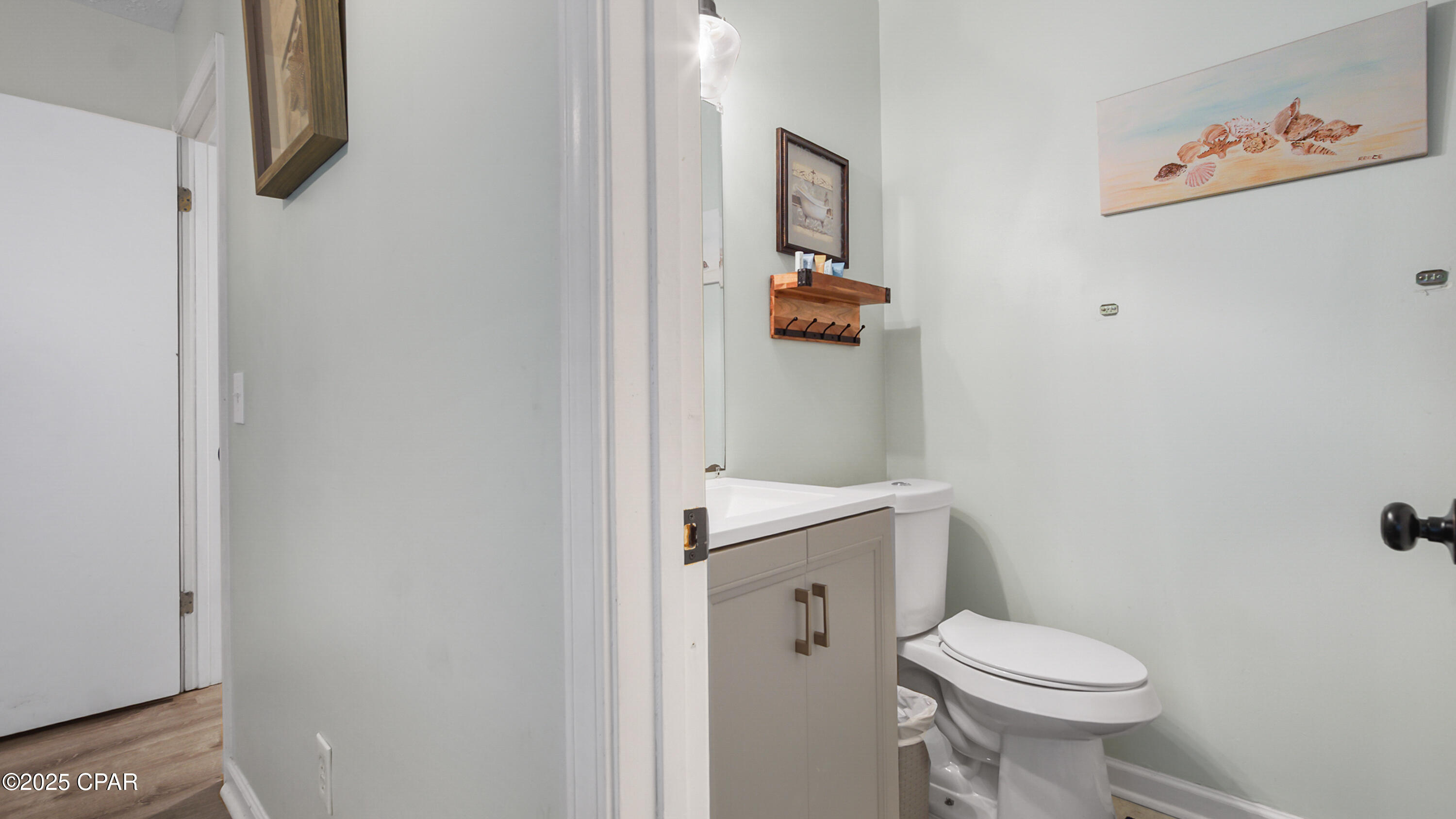 Eda Q7cqq6ifyc8jlym26lrmgntcj03rr2n8ozmanzs