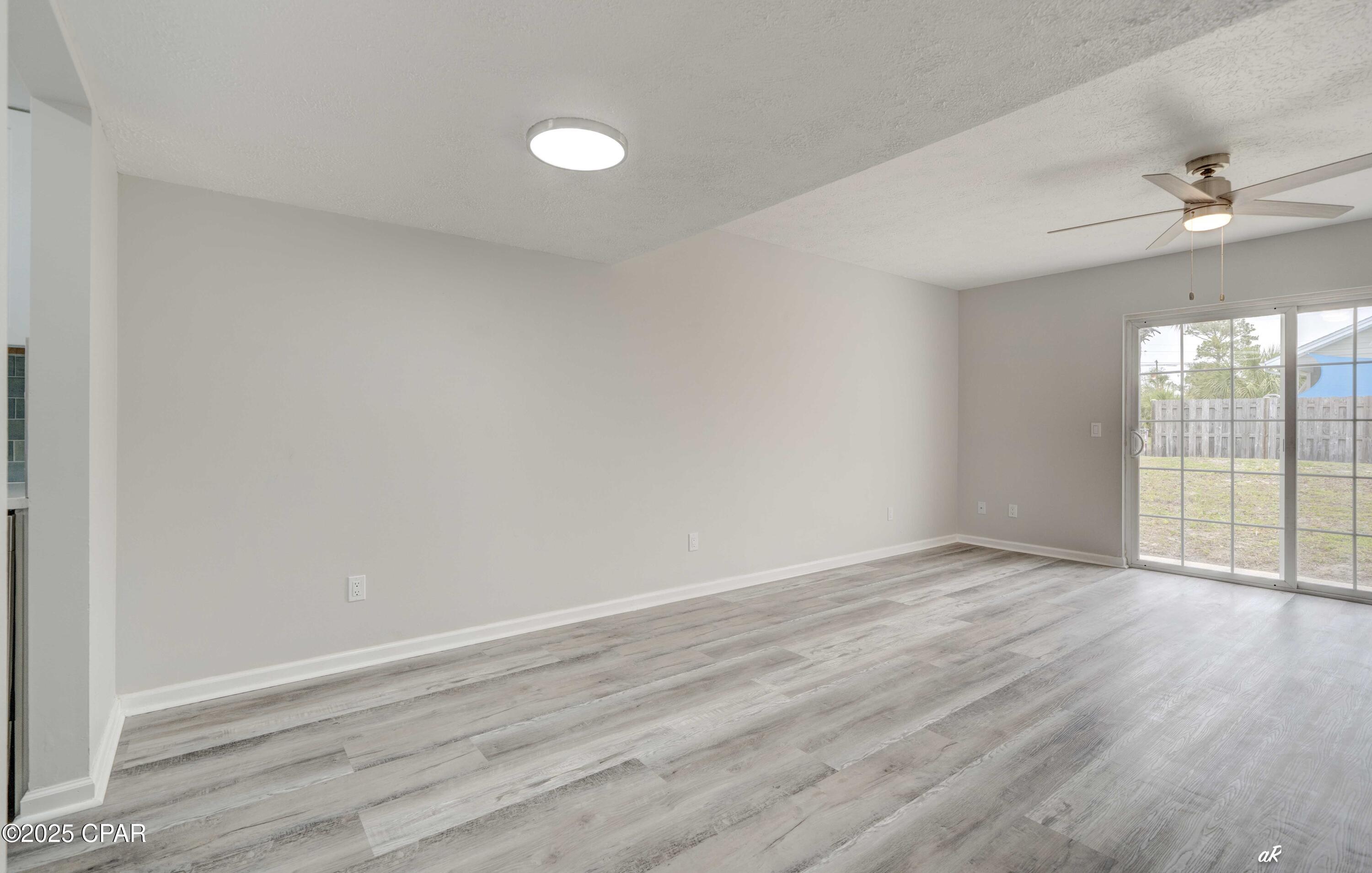 J6xgbzzd8sk1_cds45hx95xzv1b5tqvsgrt70bpl3ni