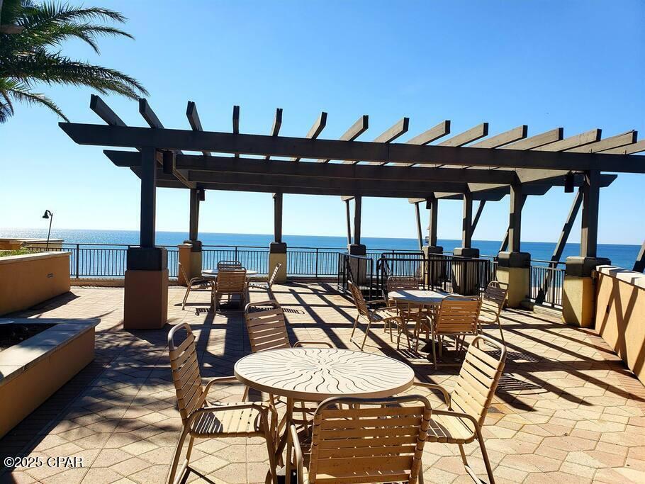 025m3vgk48txmrhpkgfqezonbaztnumk 6yrt5x8raw