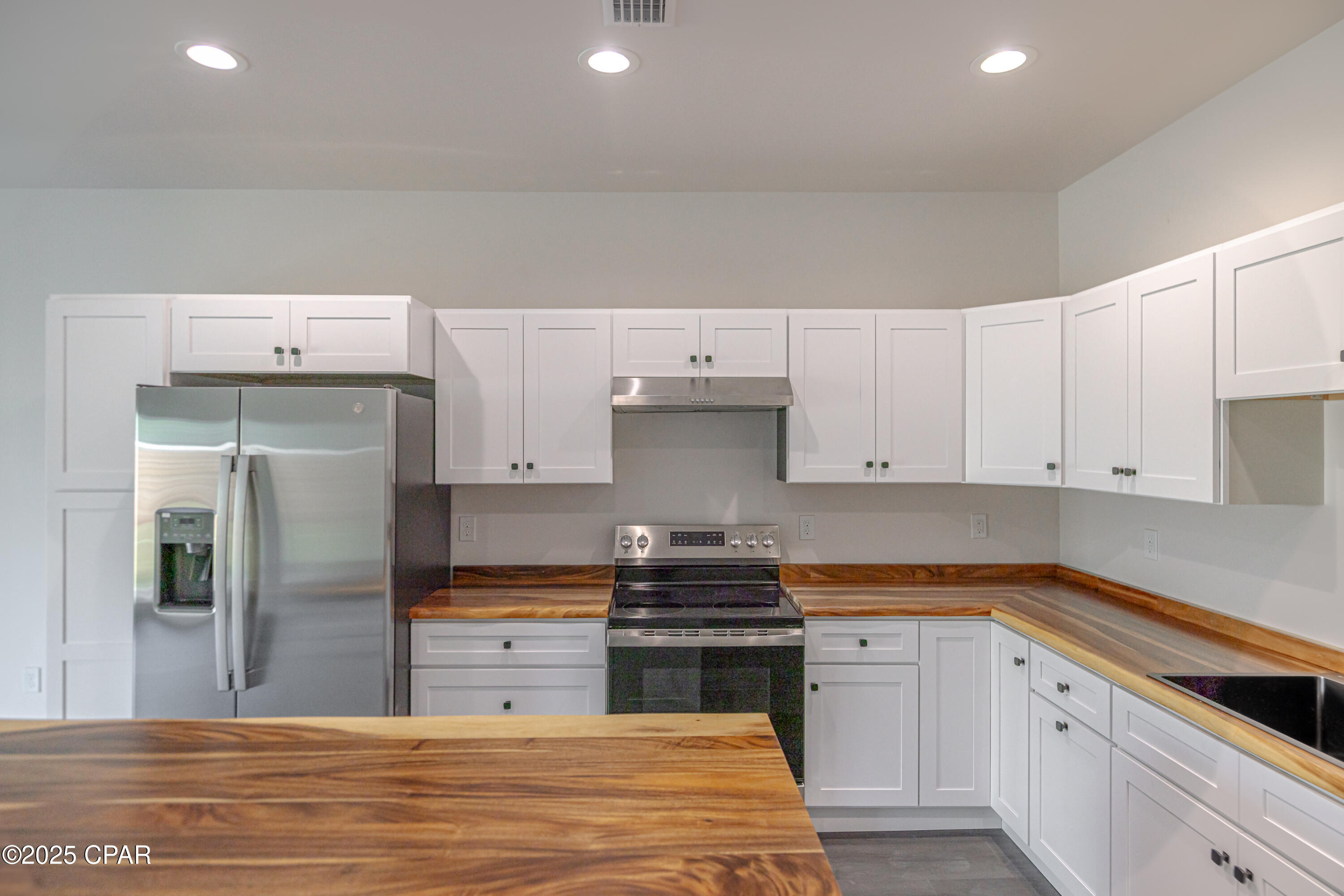 S Vfotm7zdmdkcletugjuyjo1_whpgatgvloatxueag