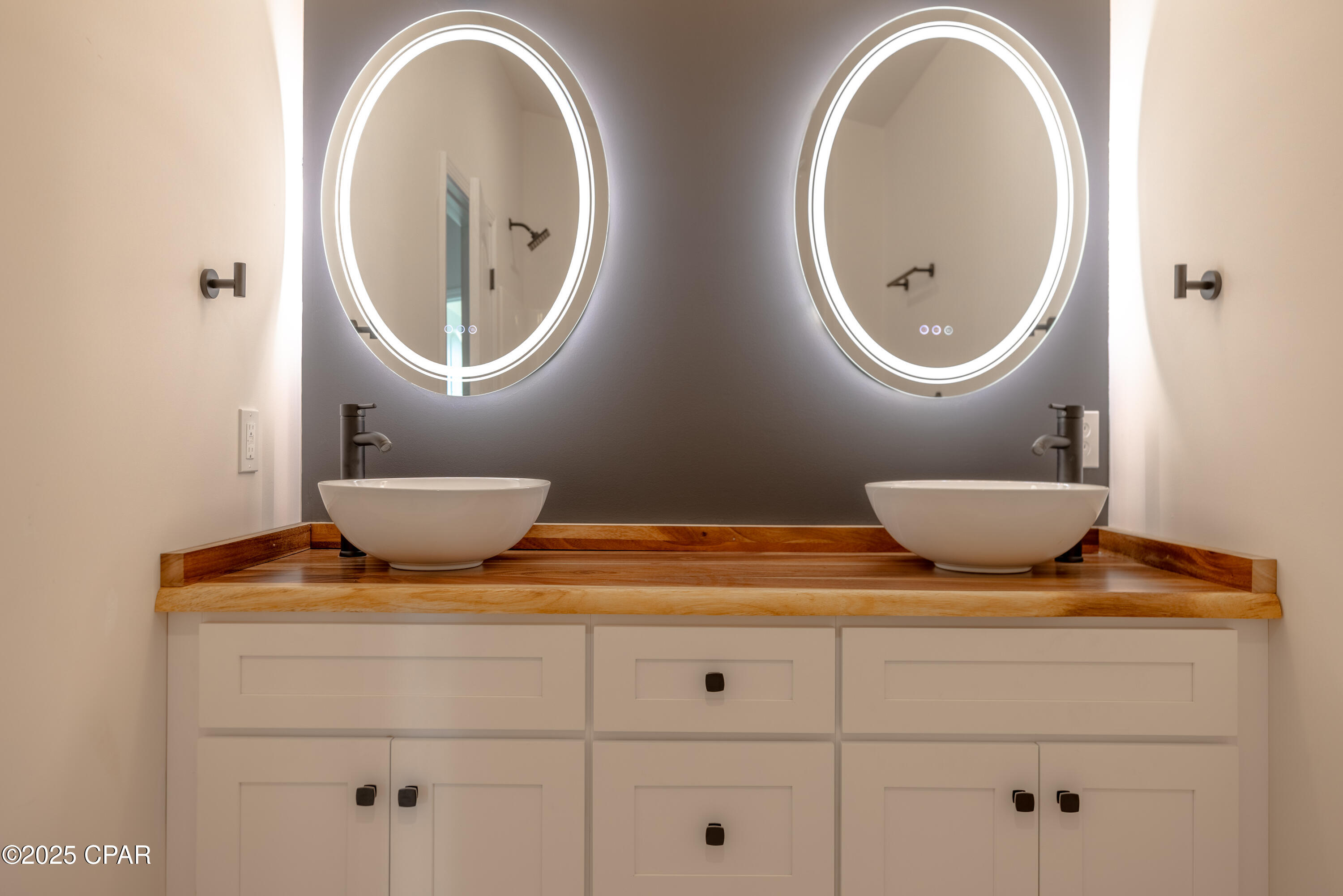 Ihjf5ok0nyk4sso7zeejxdlk4f2oyz7rq5qe9ohtary