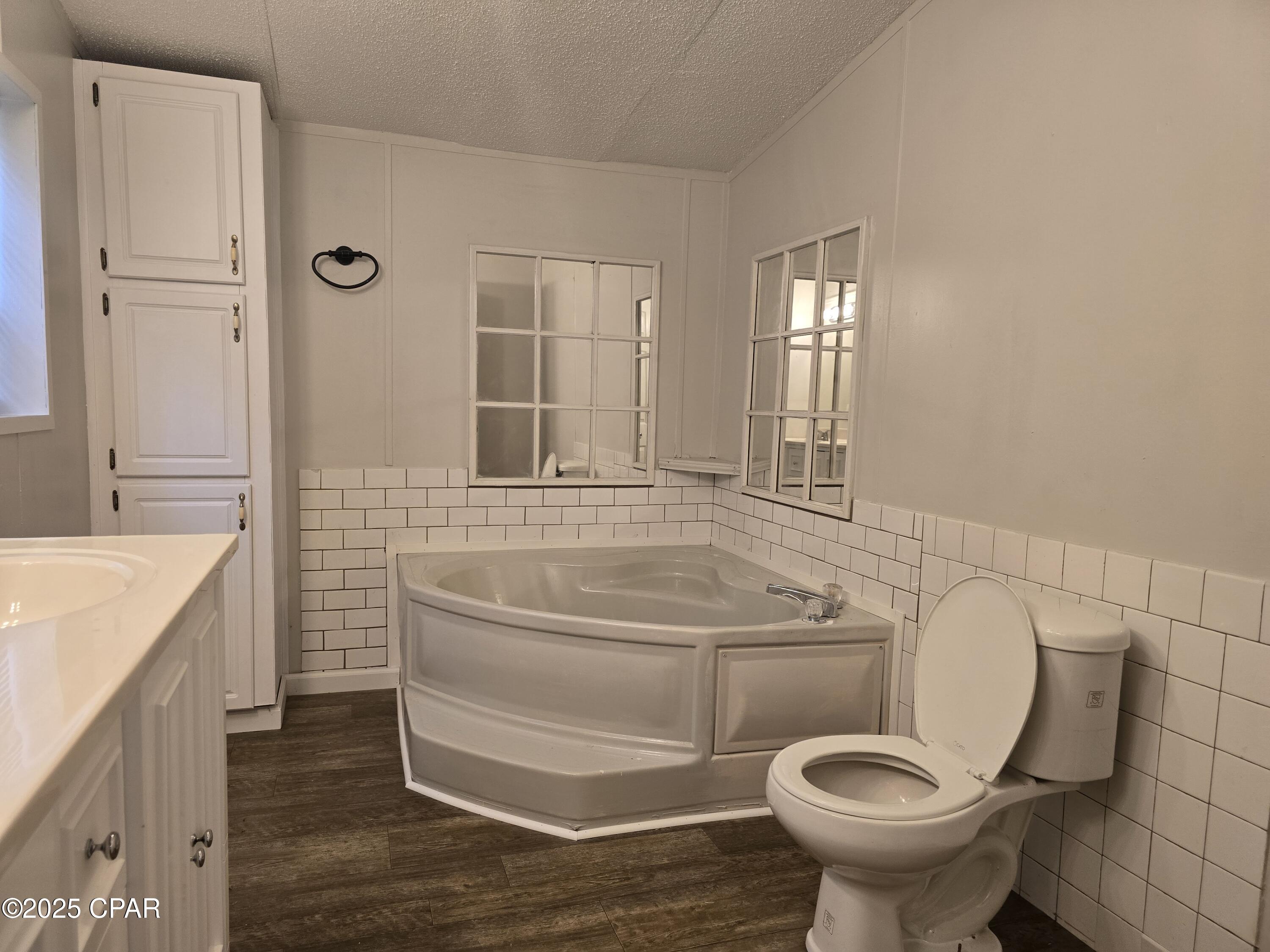 Z87wpqe3lotxd T0suqq_akopkxiuamia2eq57oswec