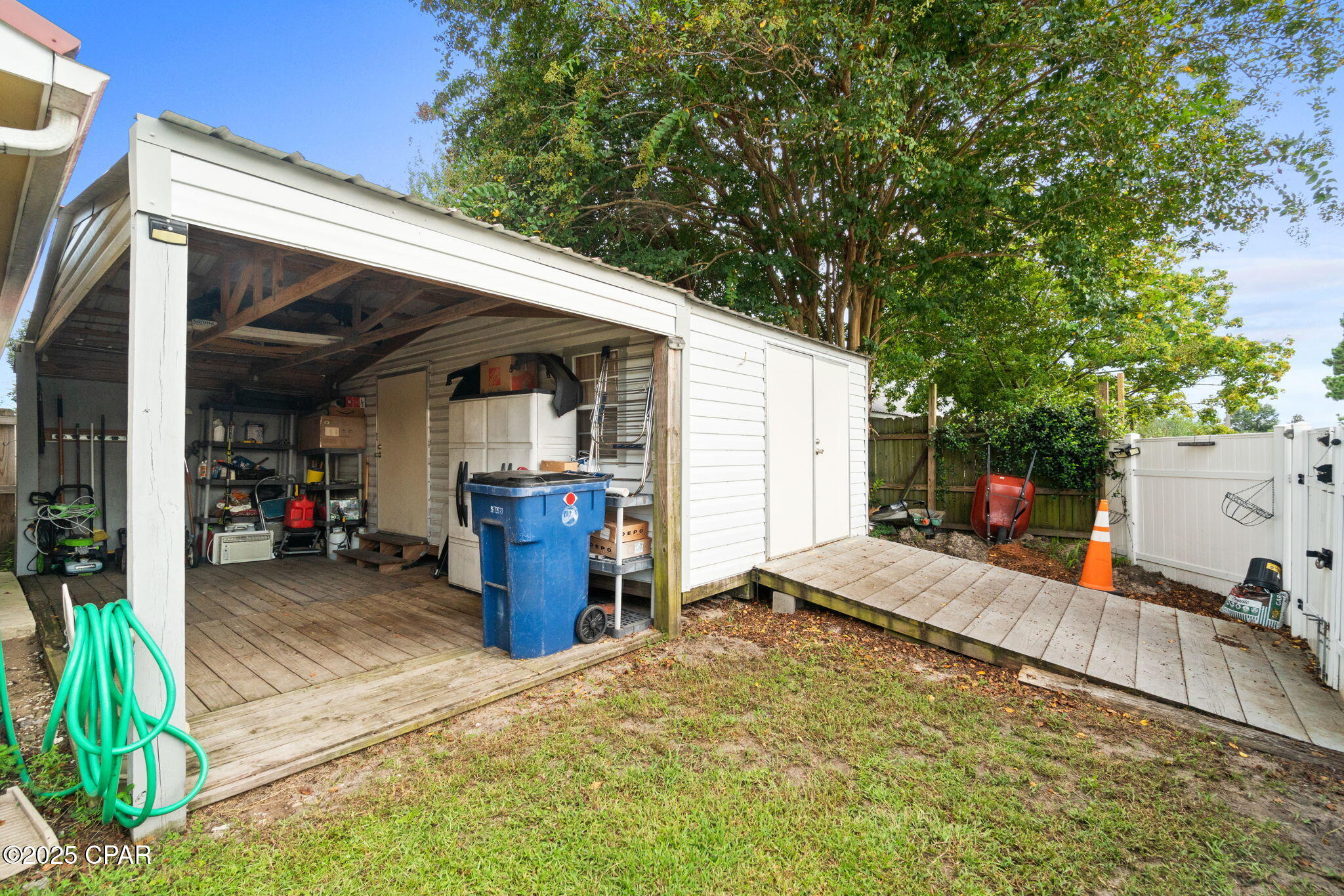 Image 40 For 4036 Woodridge Road