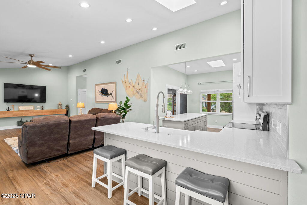 Ffxi39cnph Lfvi5fcumlibcrd89sl5gyhnrpsh5uk4