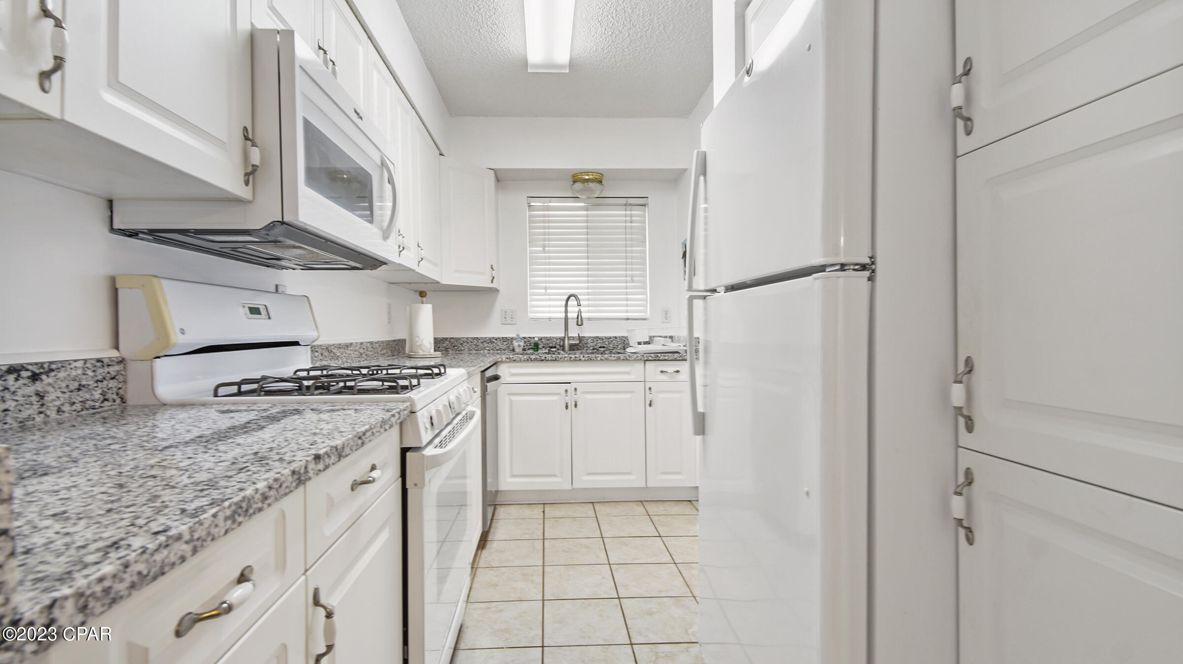 8pxd4bee2yeqtj4fpcnw5bi6o1ziavowd_cwxqz75hq